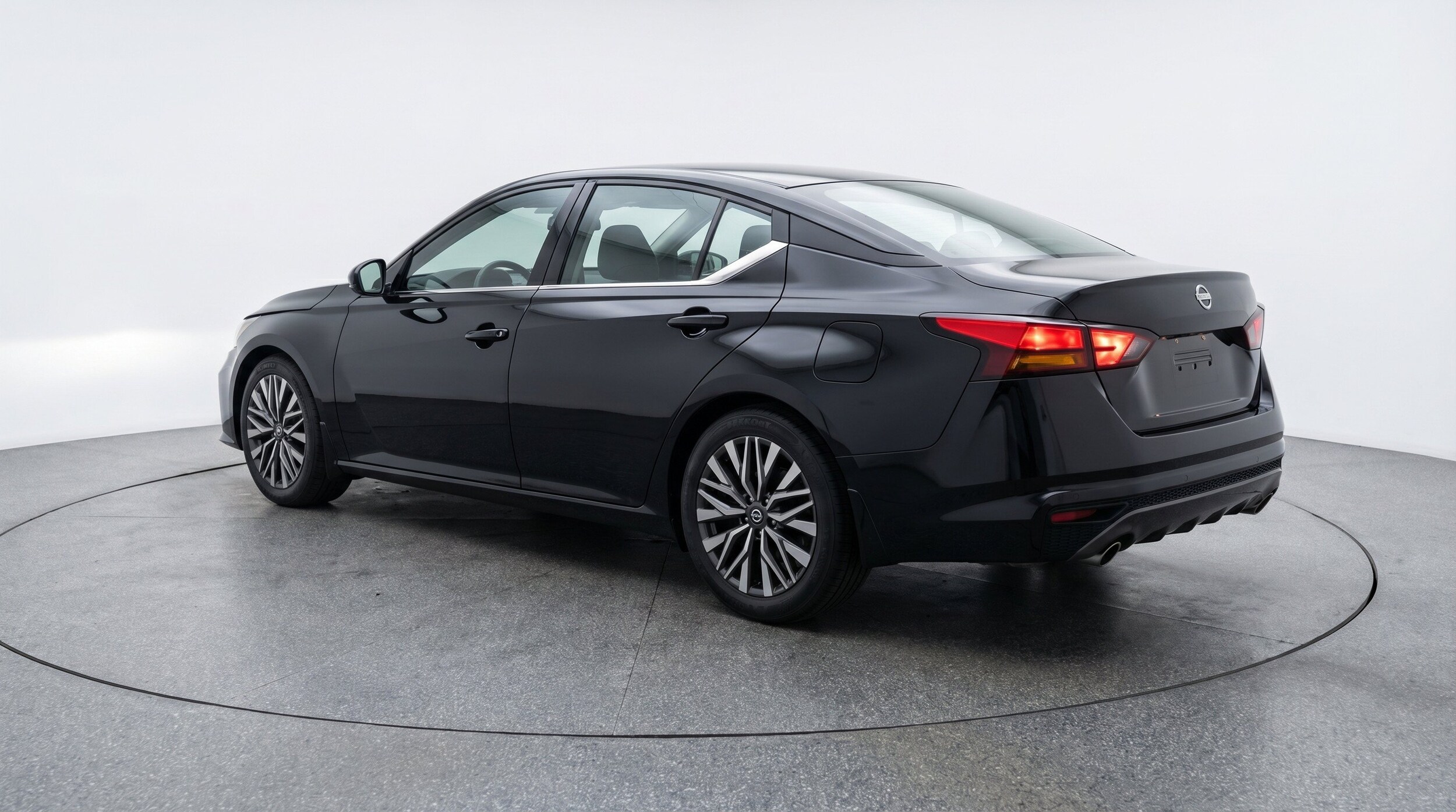 Thumbnail: 2026 Nissan Altima - 6