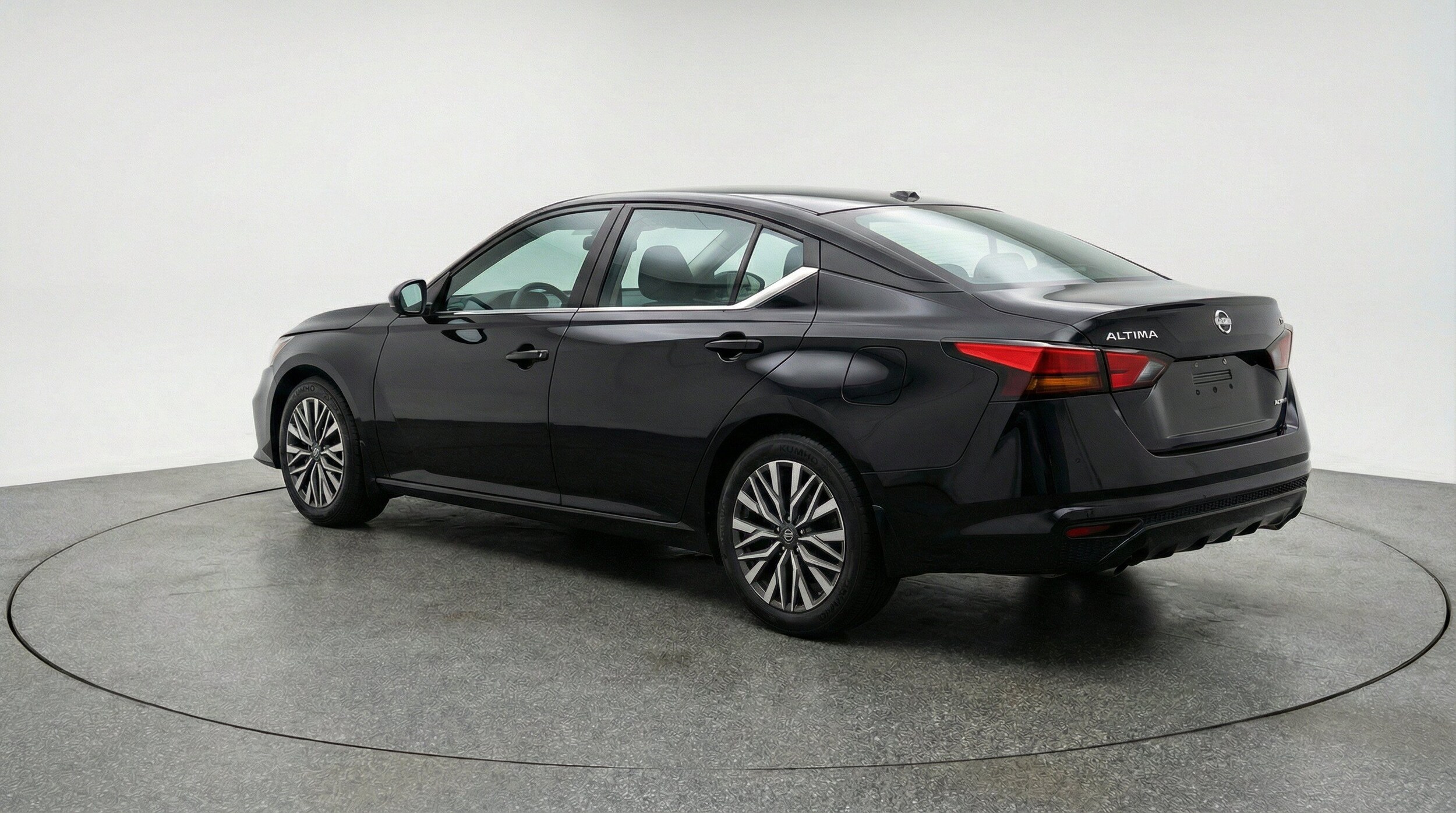 Thumbnail: 2025 Nissan Altima - 6