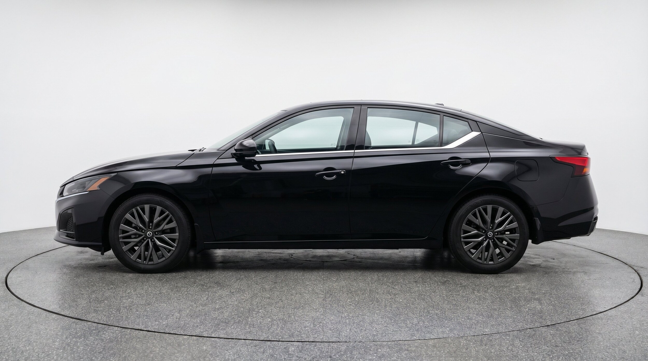 Thumbnail: 2026 Nissan Altima - 5