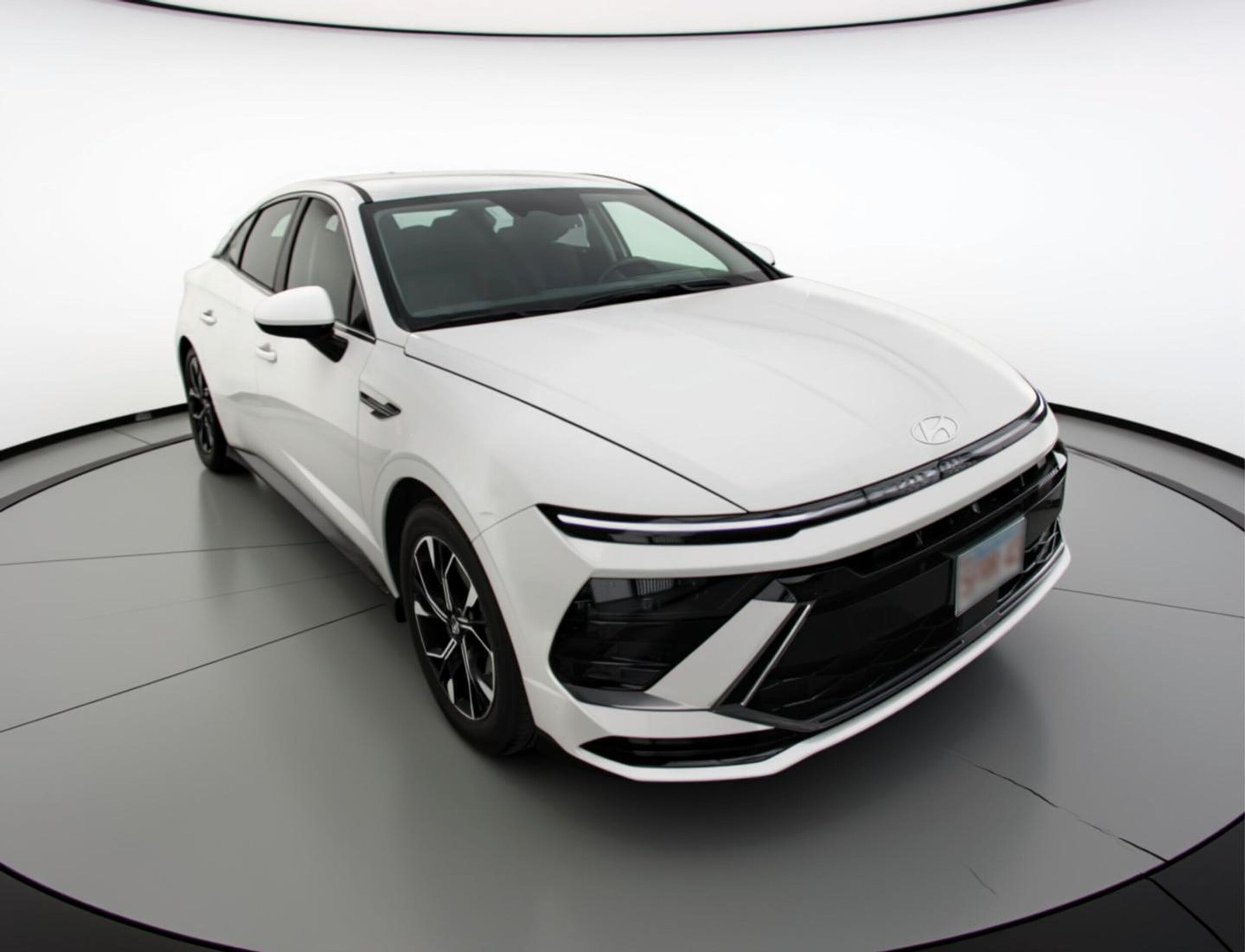 Thumbnail: 2025 Hyundai Sonata - 1