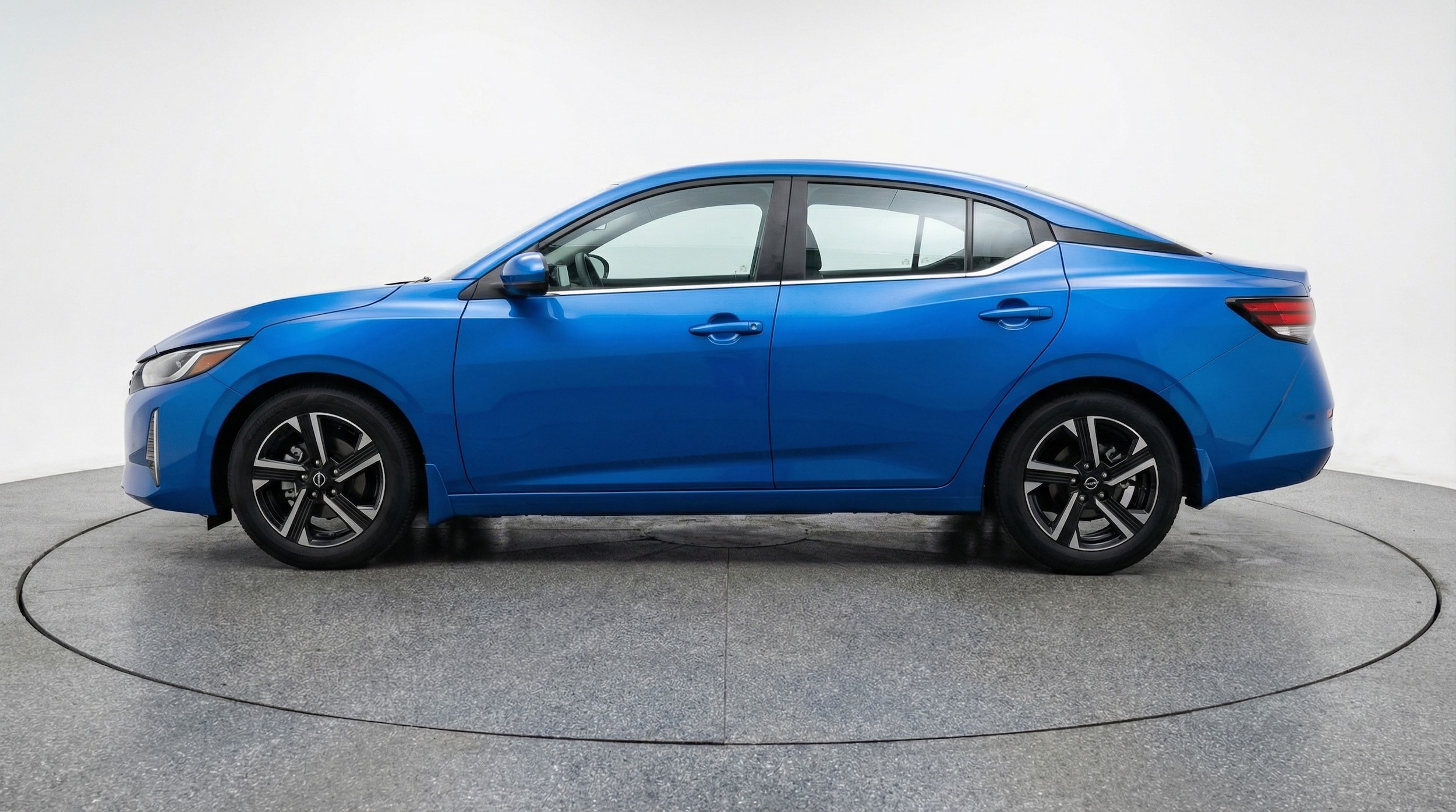 Thumbnail: 2025 Nissan Sentra - 4