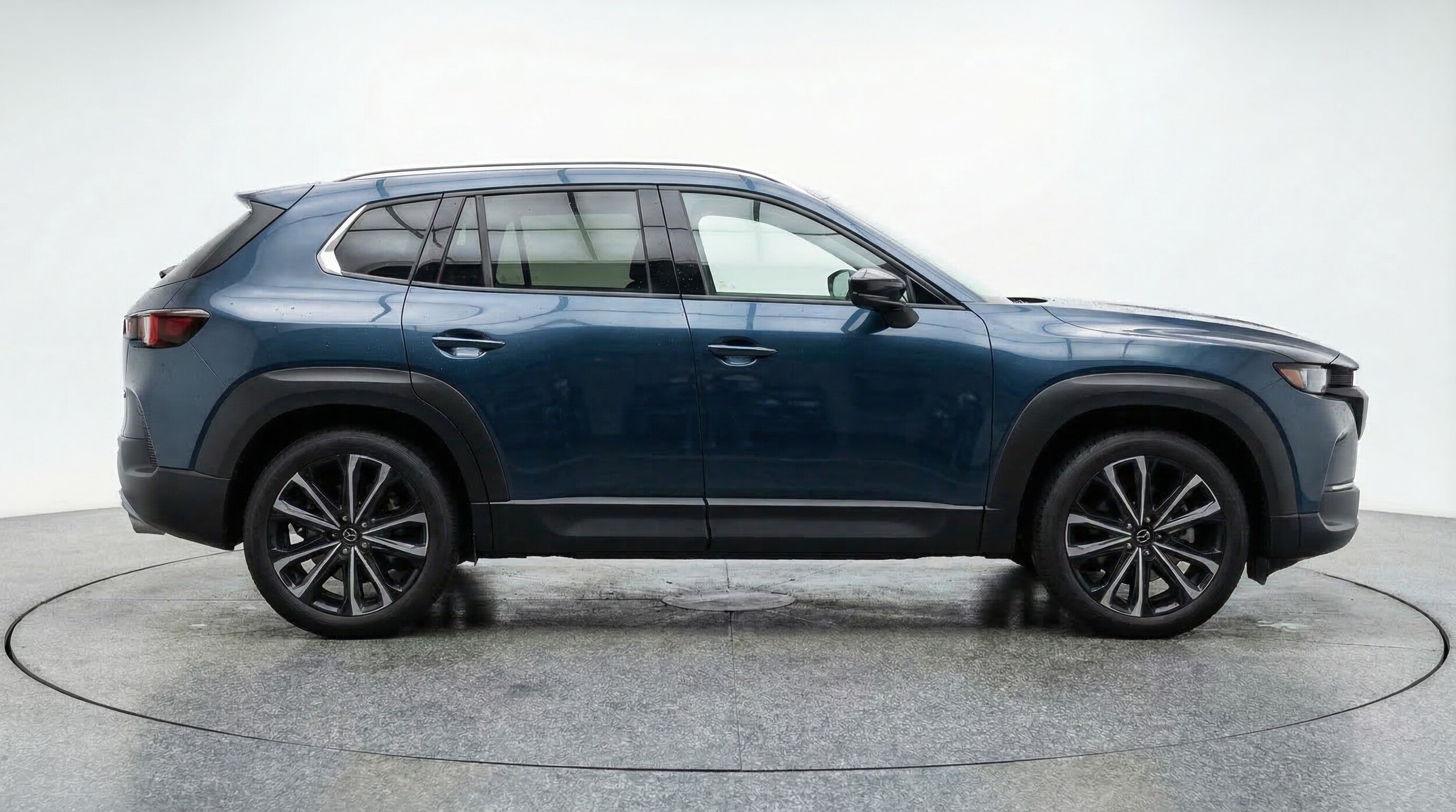 Thumbnail: 2025 Mazda CX-50 - 8