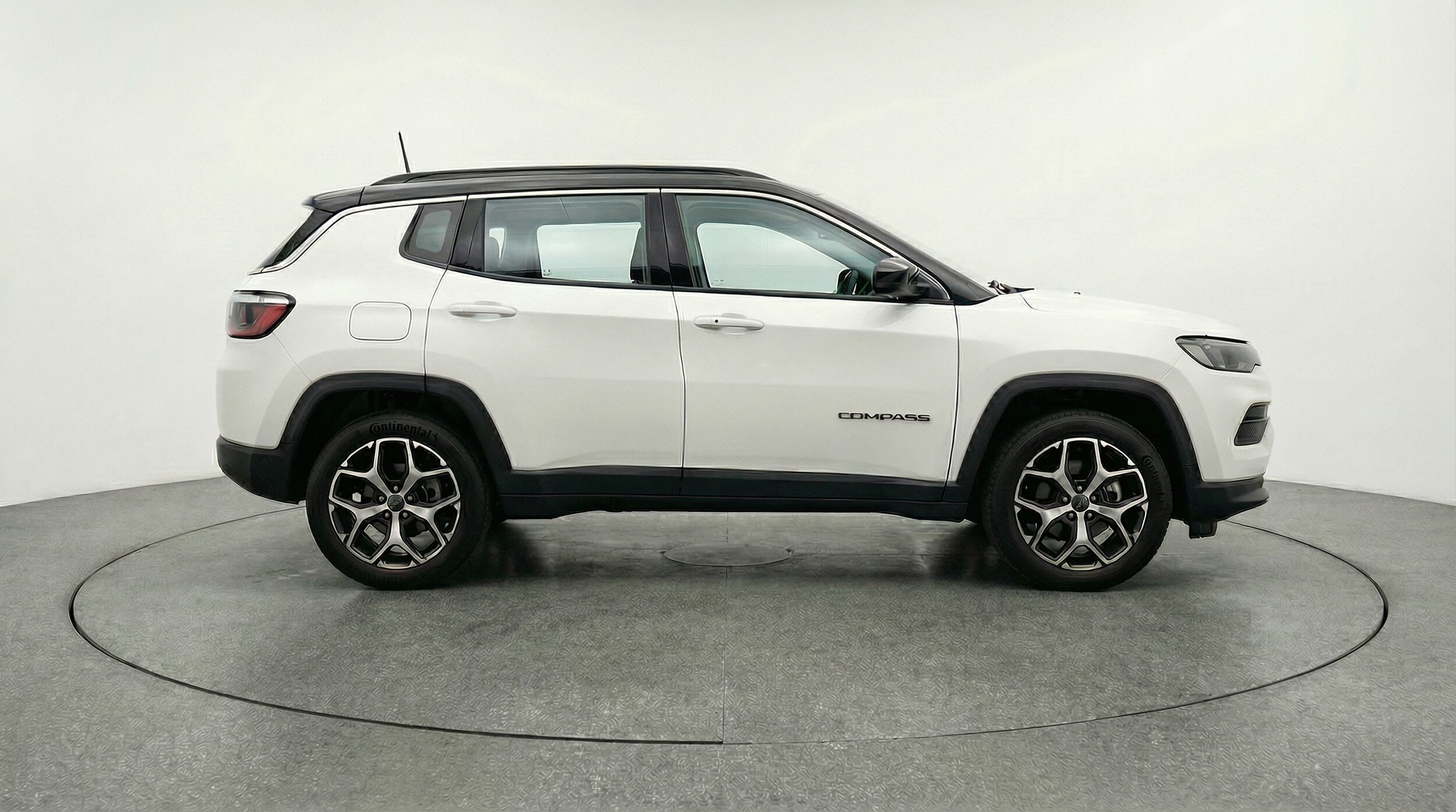 Thumbnail: 2025 Jeep Compass - 8