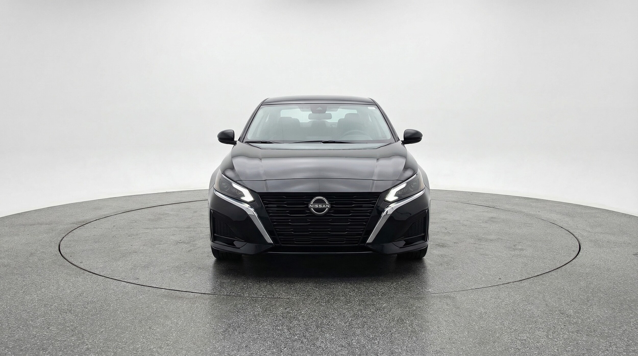 Thumbnail: 2025 Nissan Altima - 2