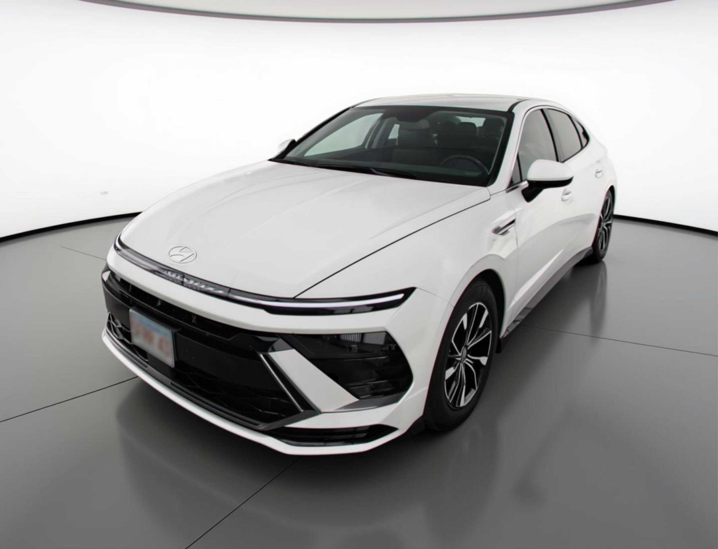 Thumbnail: 2025 Hyundai Sonata - 3