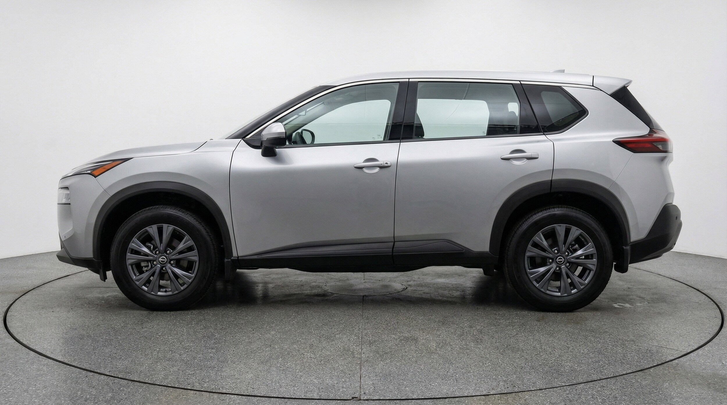 Thumbnail: 2025 Nissan Rogue - 5