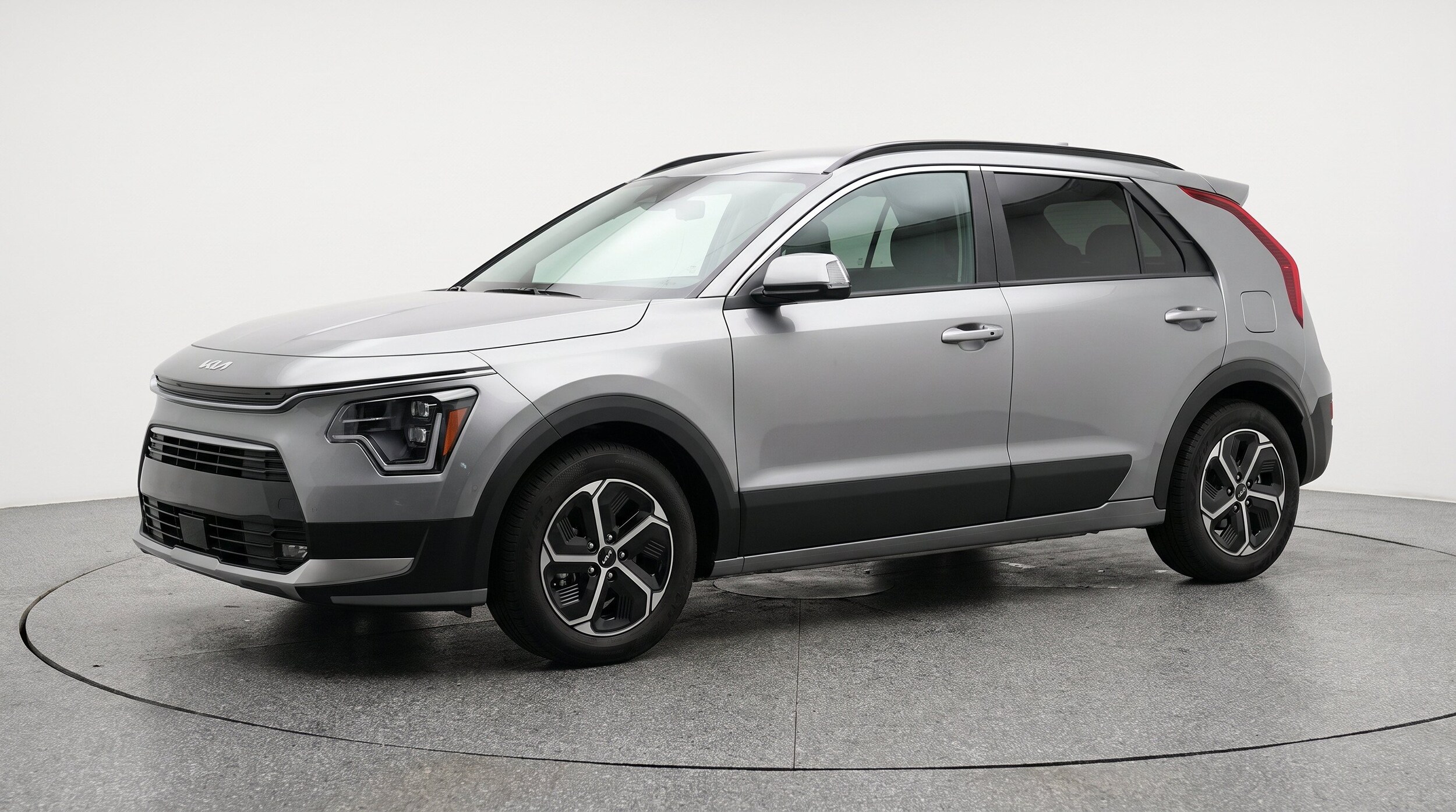 Thumbnail: 2026 Kia Niro - 3