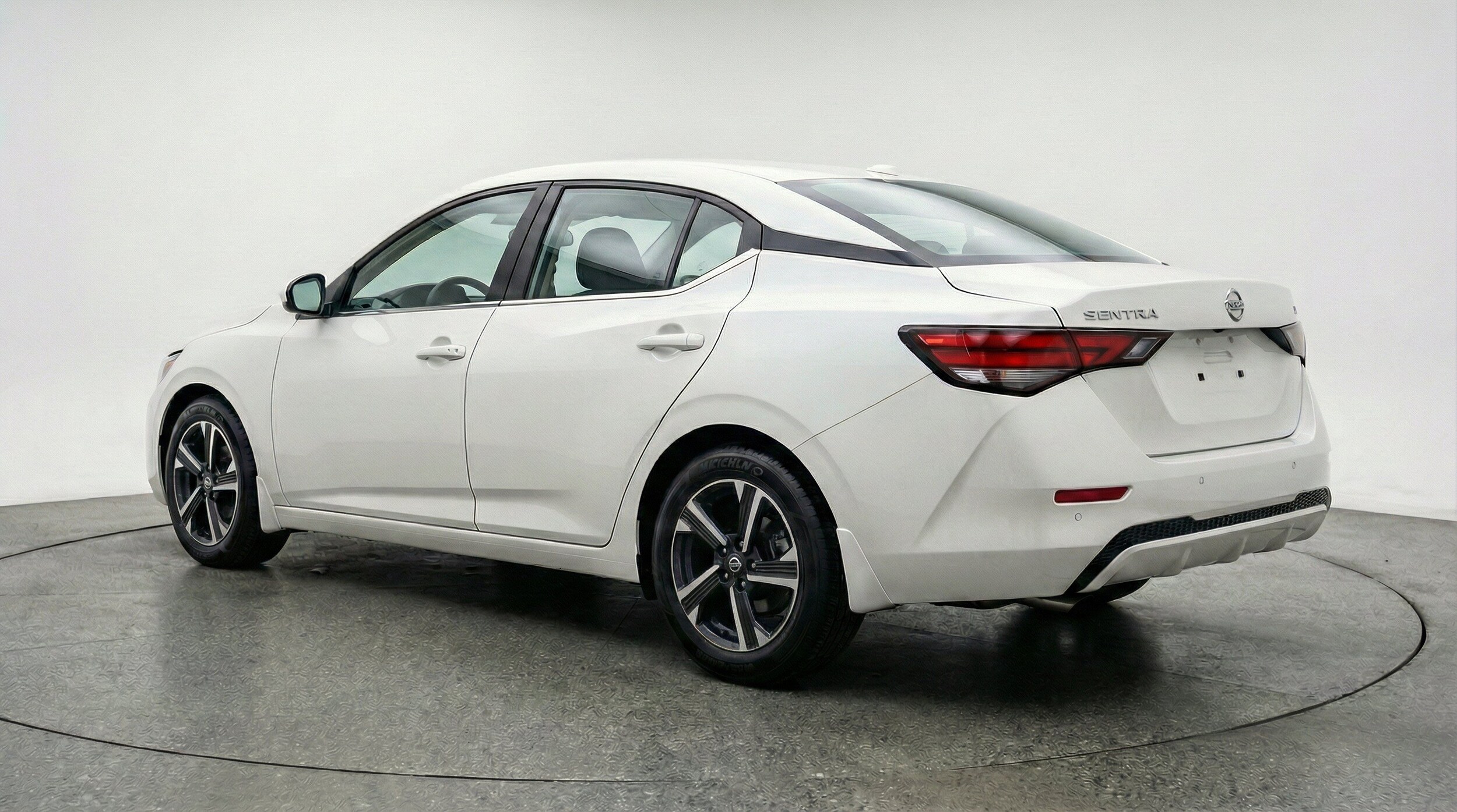 Thumbnail: 2025 Nissan Sentra - 6
