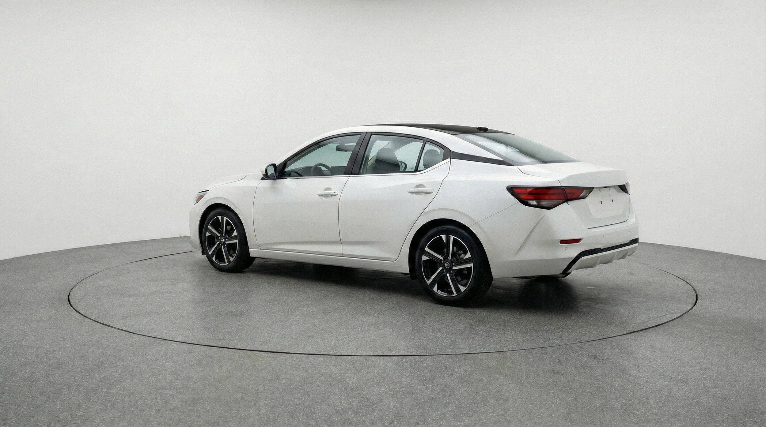 Thumbnail: 2025 Nissan Sentra - 5