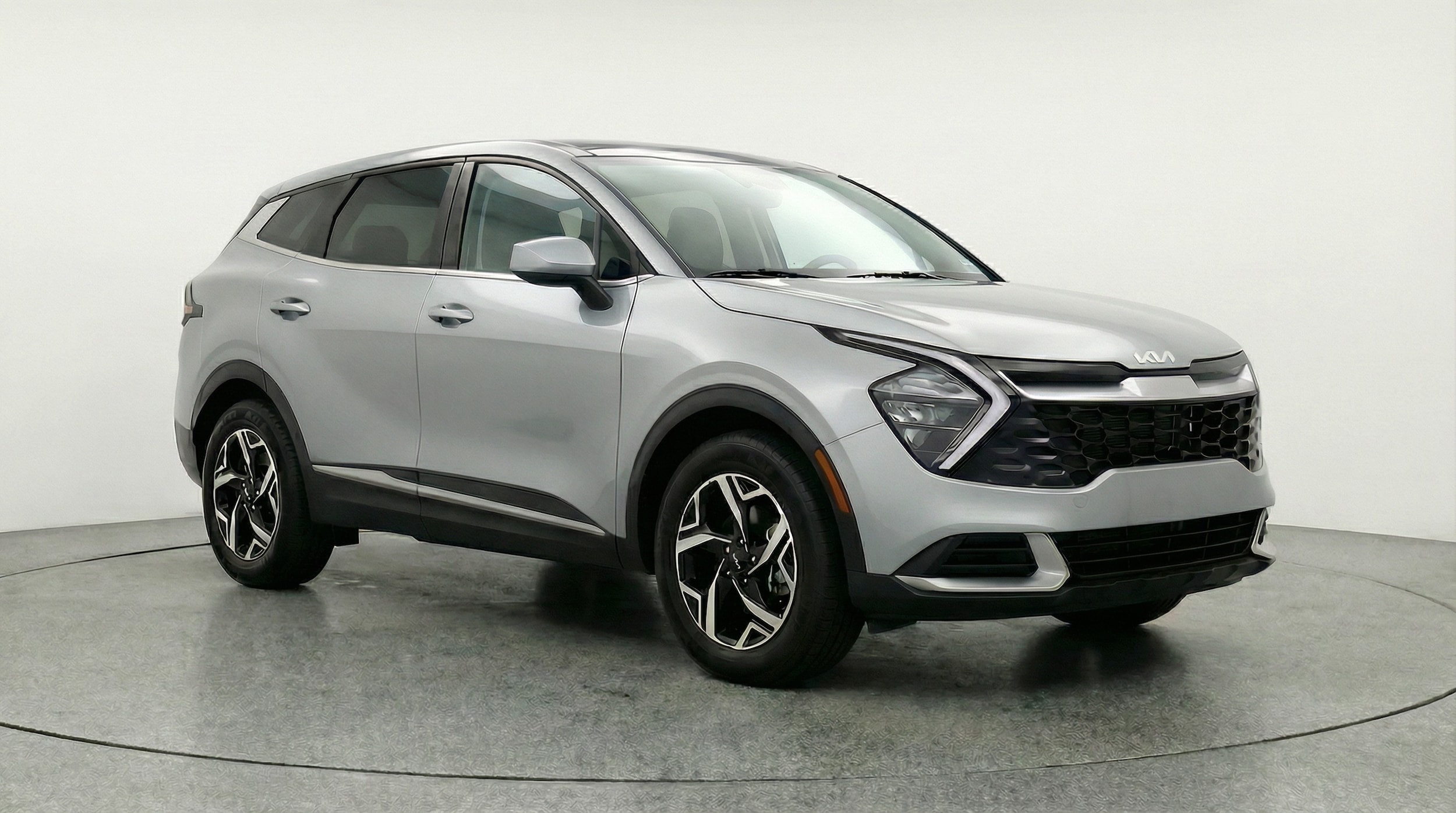 Thumbnail: 2025 Kia Sportage - 1