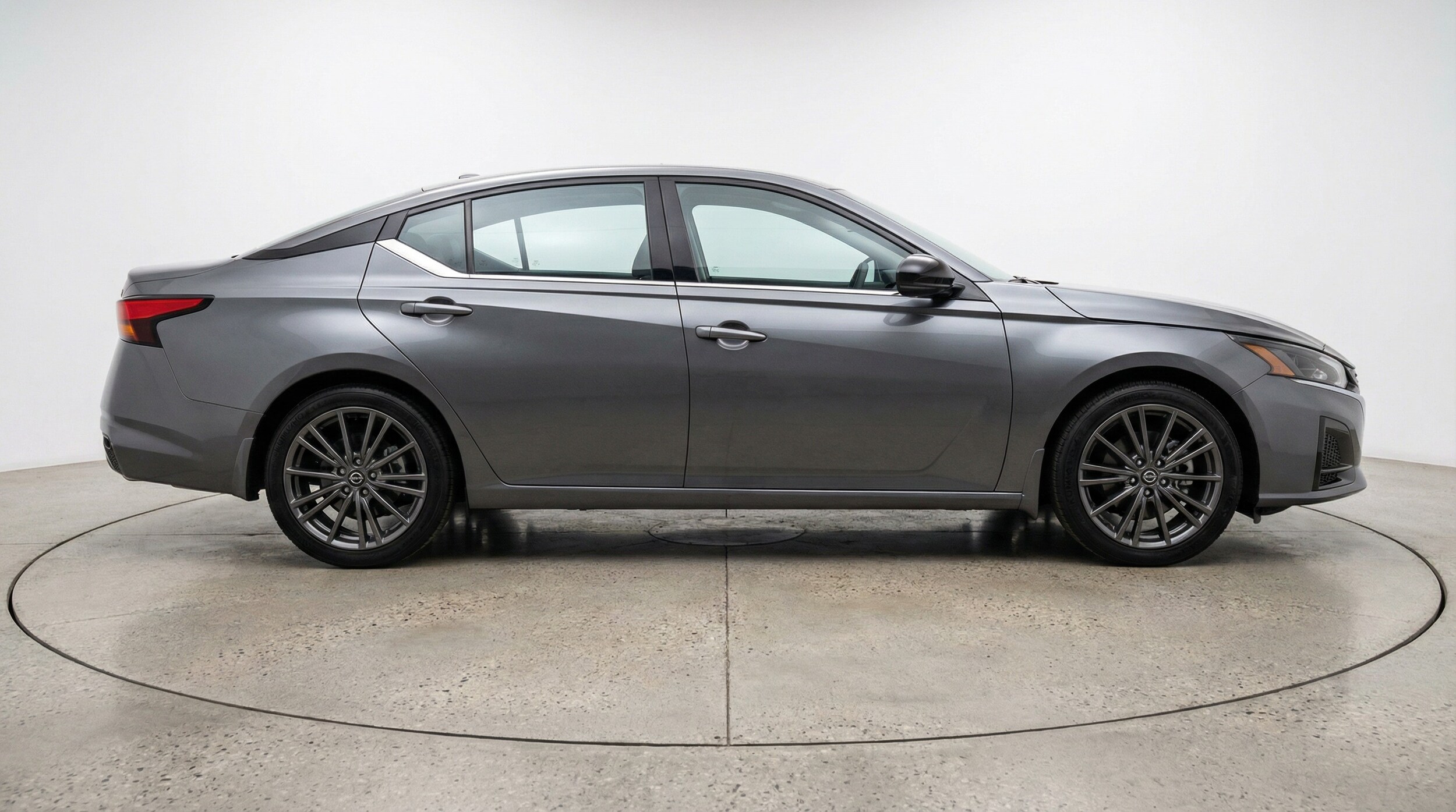 Thumbnail: 2025 Nissan Altima - 8