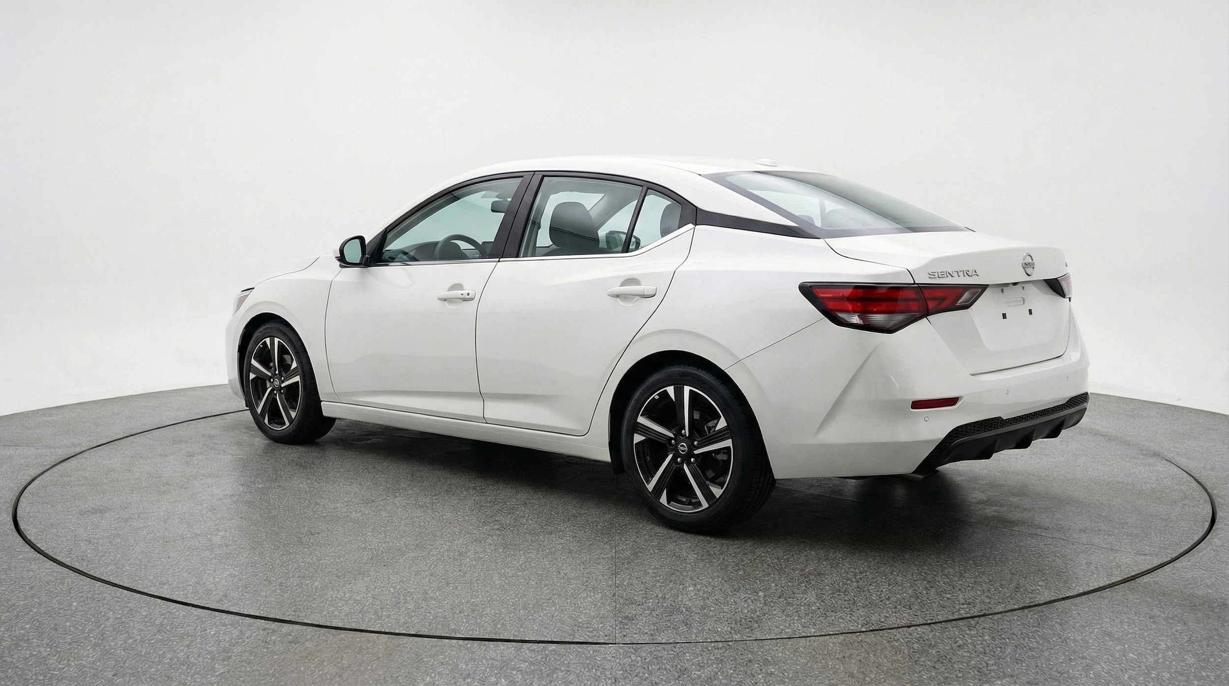 Thumbnail: 2025 Nissan Sentra - 5