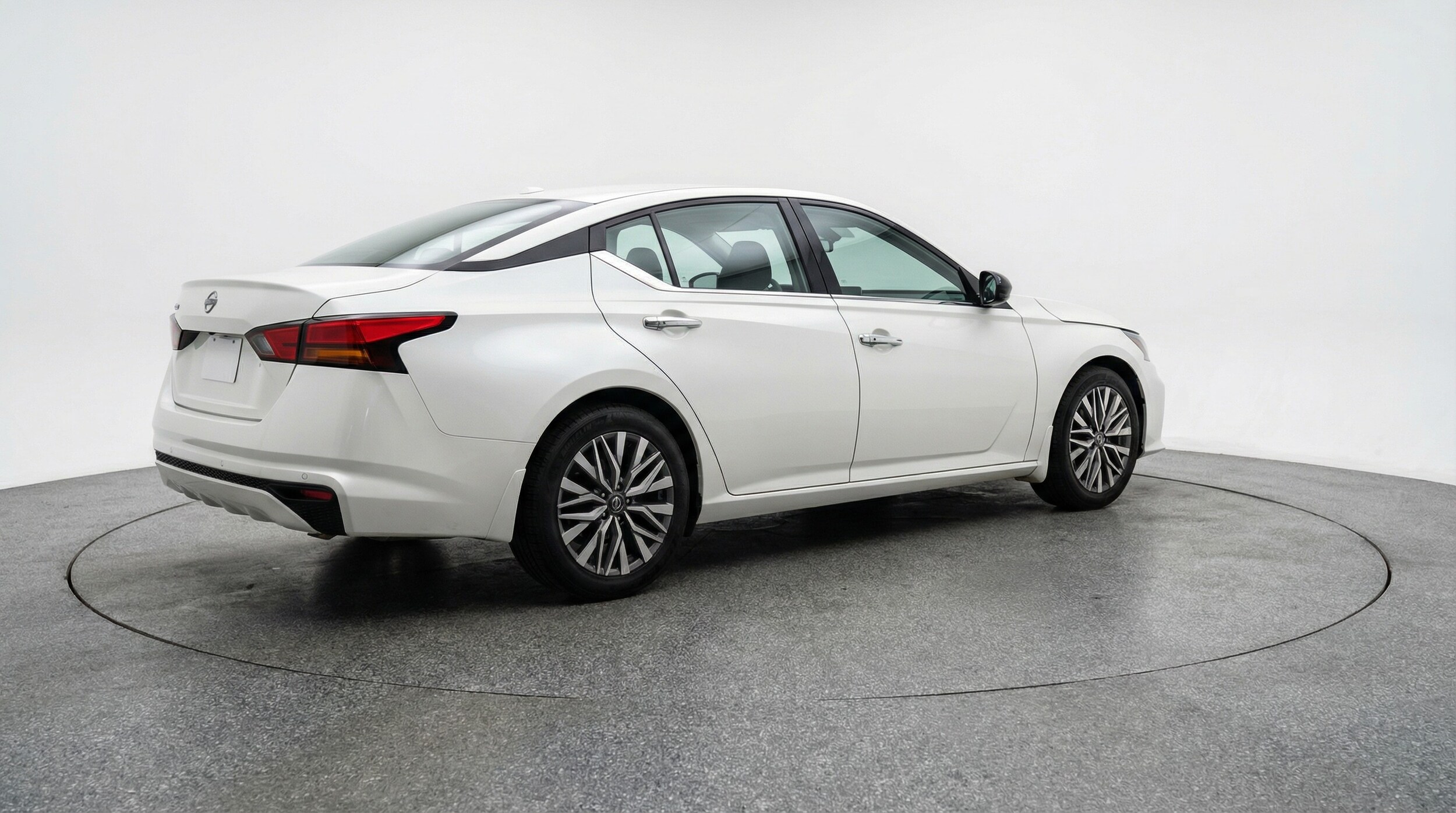 Thumbnail: 2025 Nissan Altima - 7