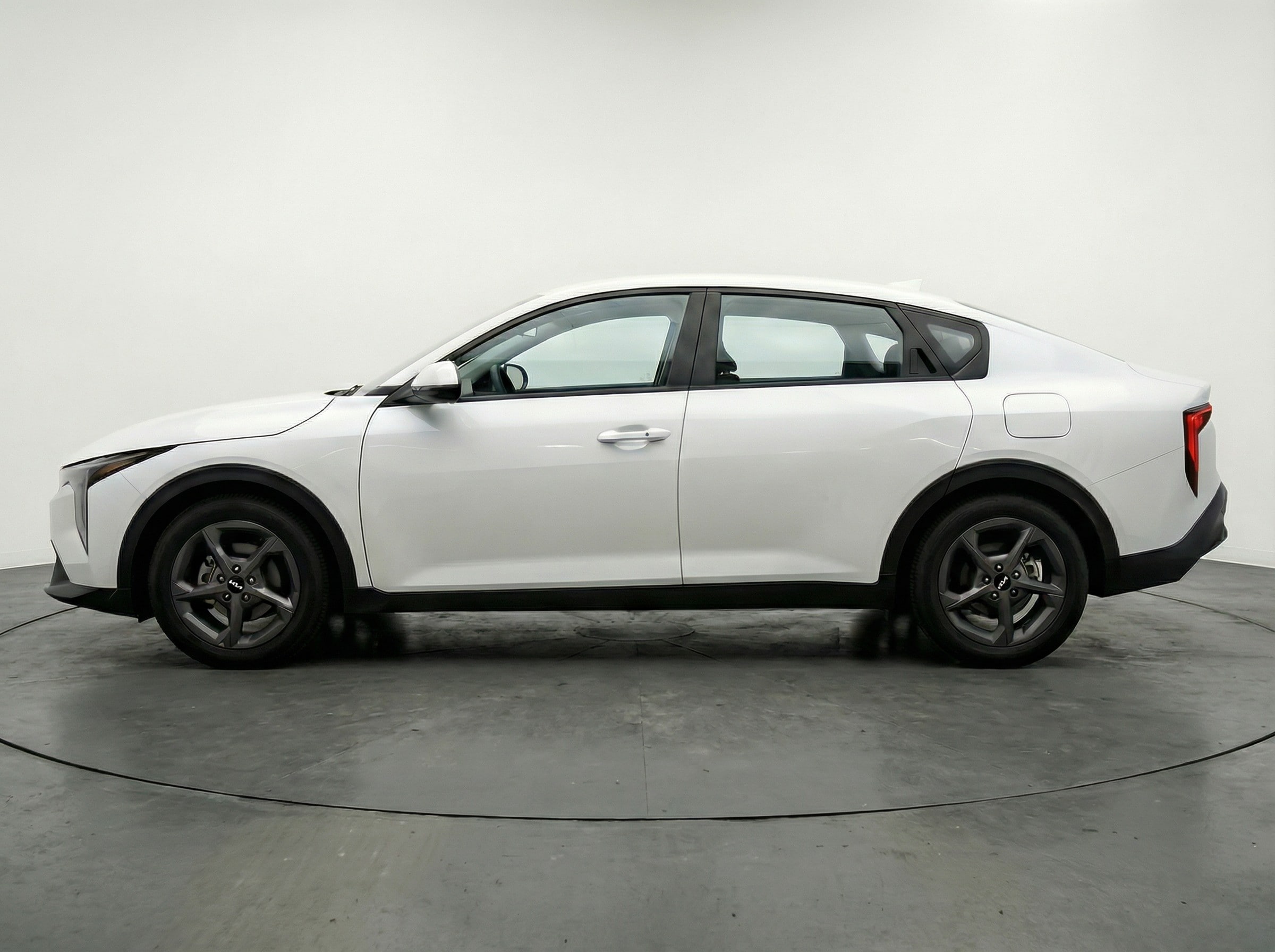 Thumbnail: 2025 Kia K4 - 4