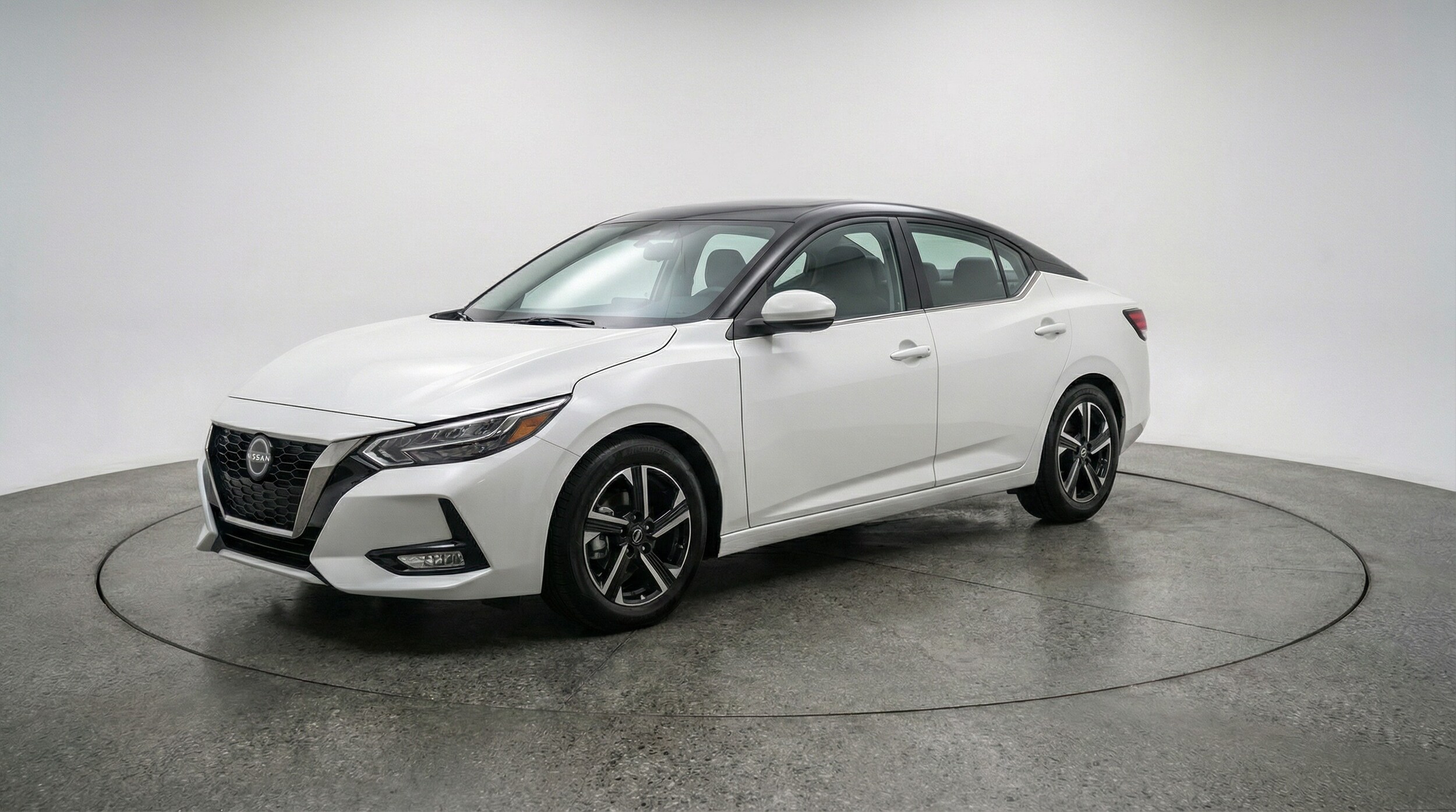 Thumbnail: 2025 Nissan Sentra - 3