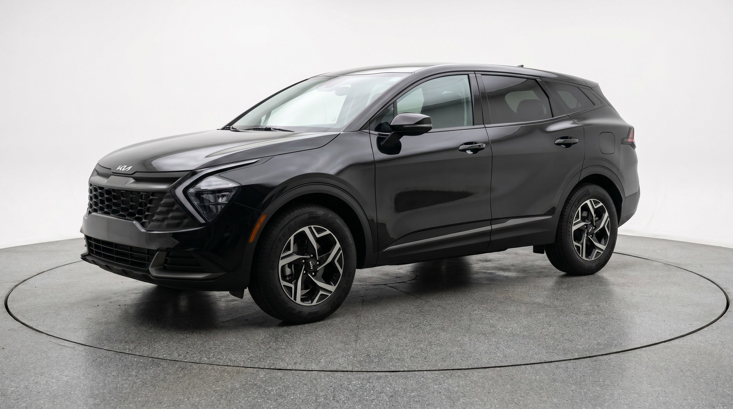 Thumbnail: 2025 Kia Sportage - 3