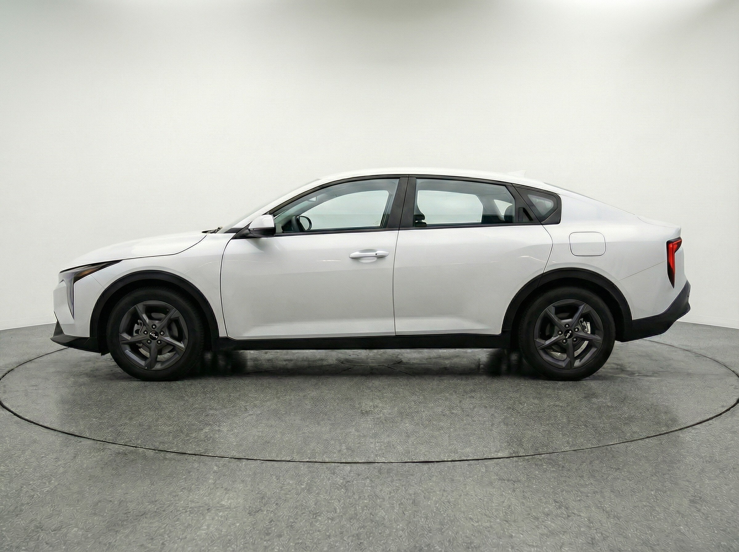 Thumbnail: 2025 Kia K4 - 4