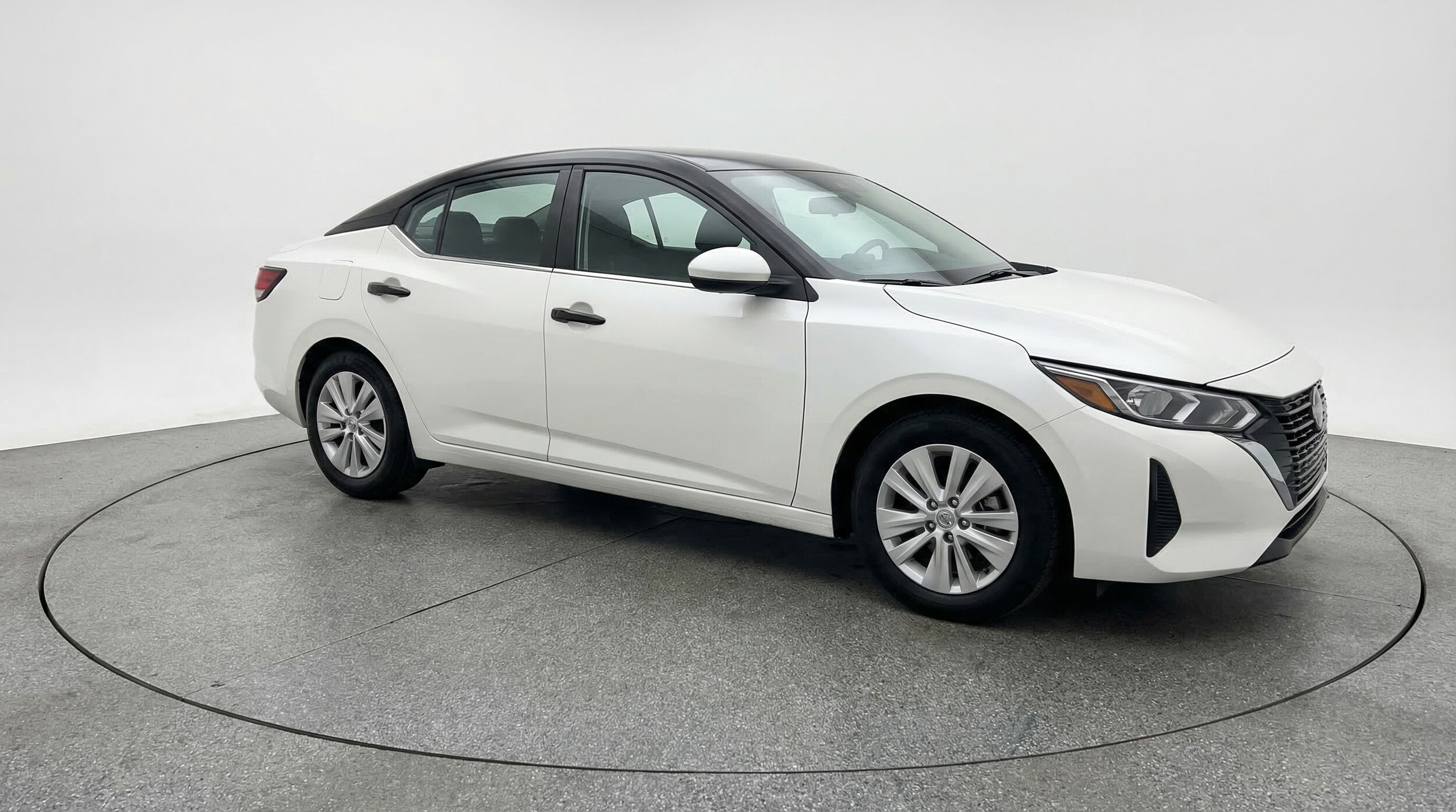 Thumbnail: 2025 Nissan Sentra - 1