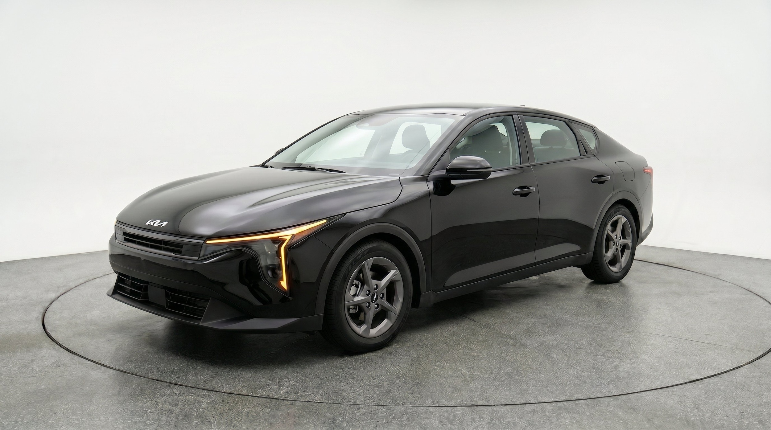 Thumbnail: 2025 Kia K4 - 3