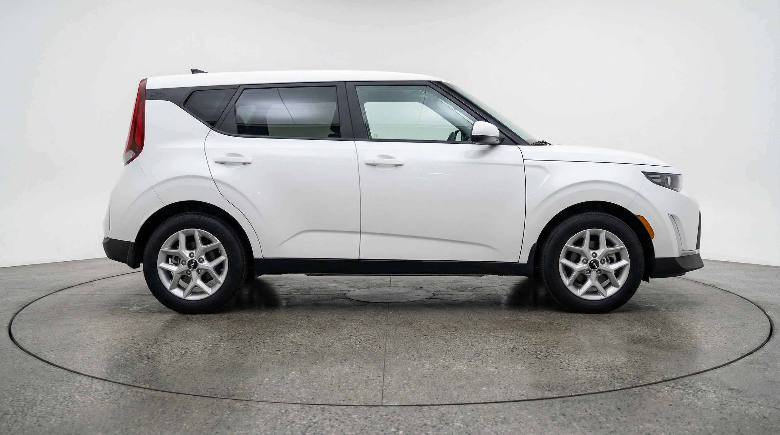 Thumbnail: 2025 Kia Soul - 8