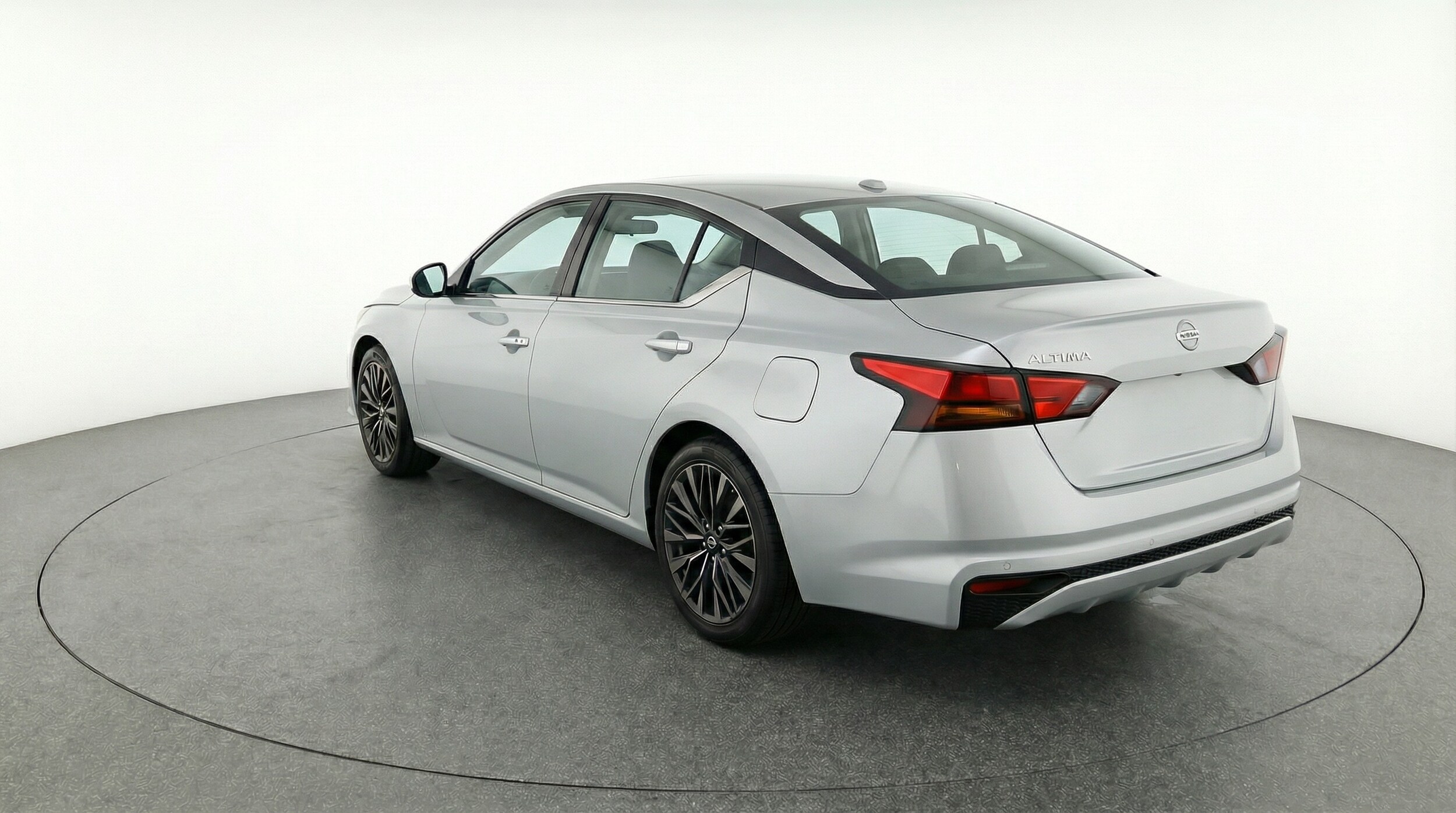 Thumbnail: 2025 Nissan Altima - 5