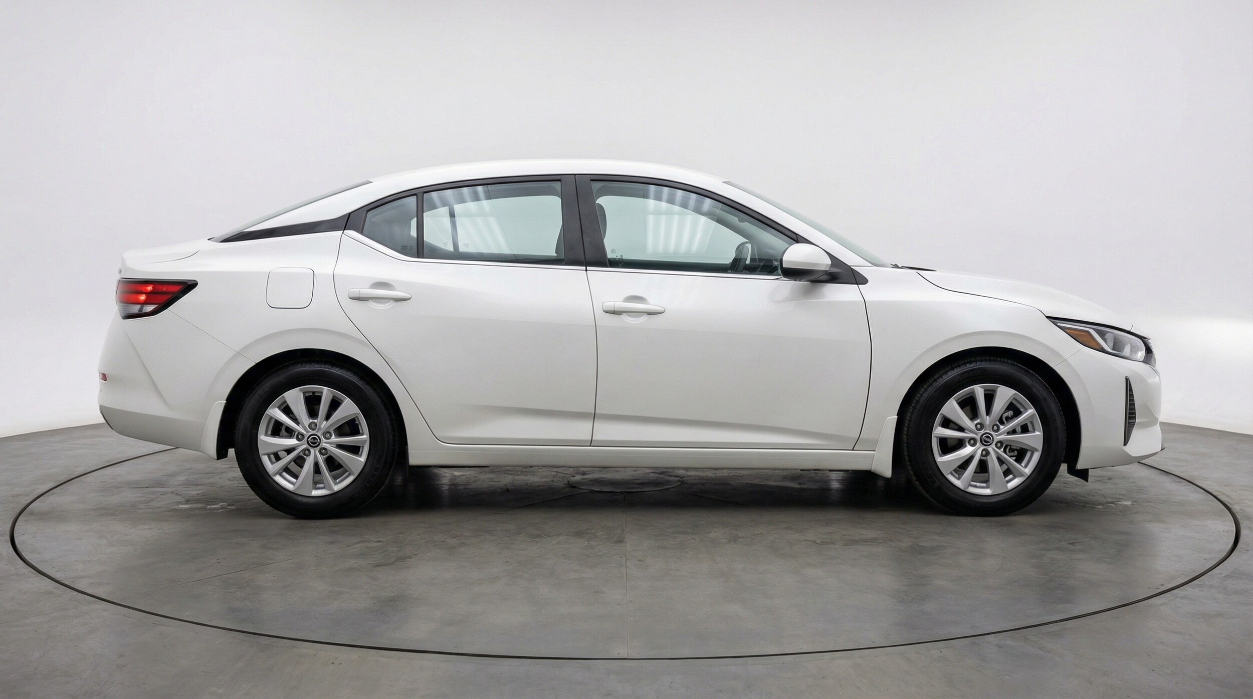 Thumbnail: 2025 Nissan Sentra - 8