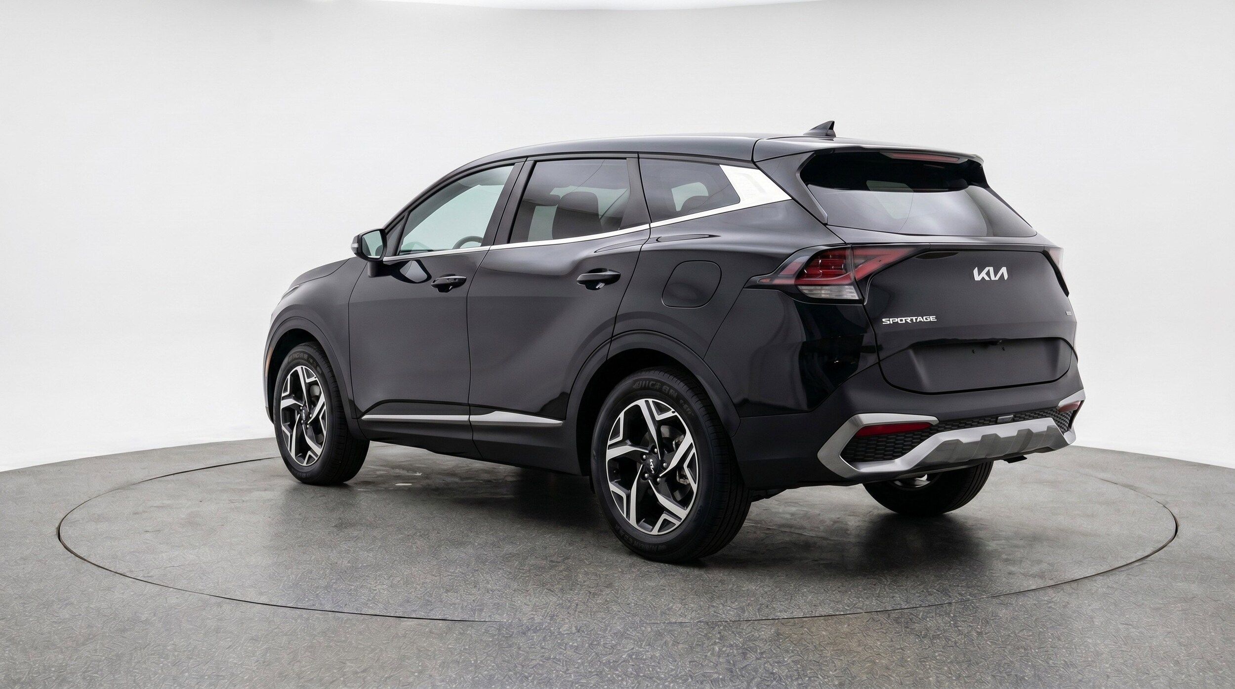 Thumbnail: 2025 Kia Sportage - 6
