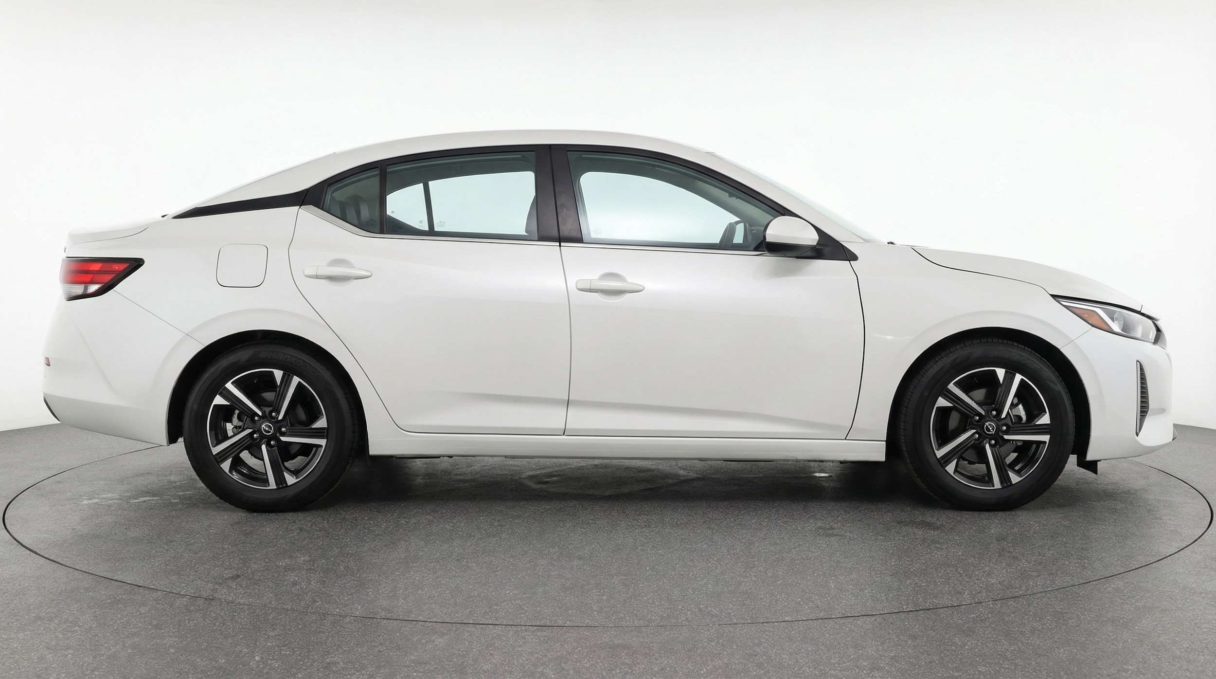 Thumbnail: 2025 Nissan Sentra - 8