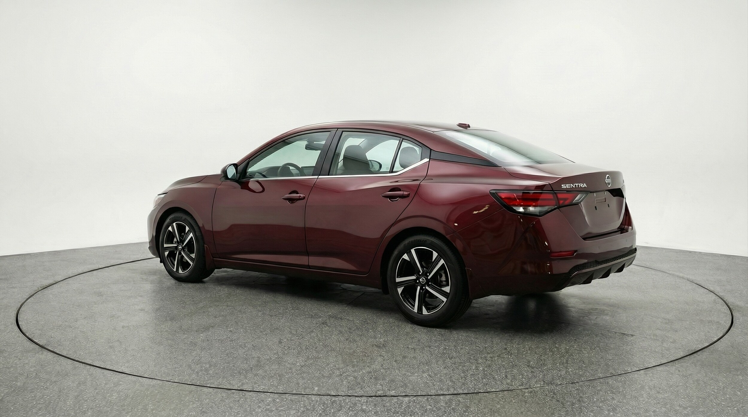 Thumbnail: 2025 Nissan Sentra - 5