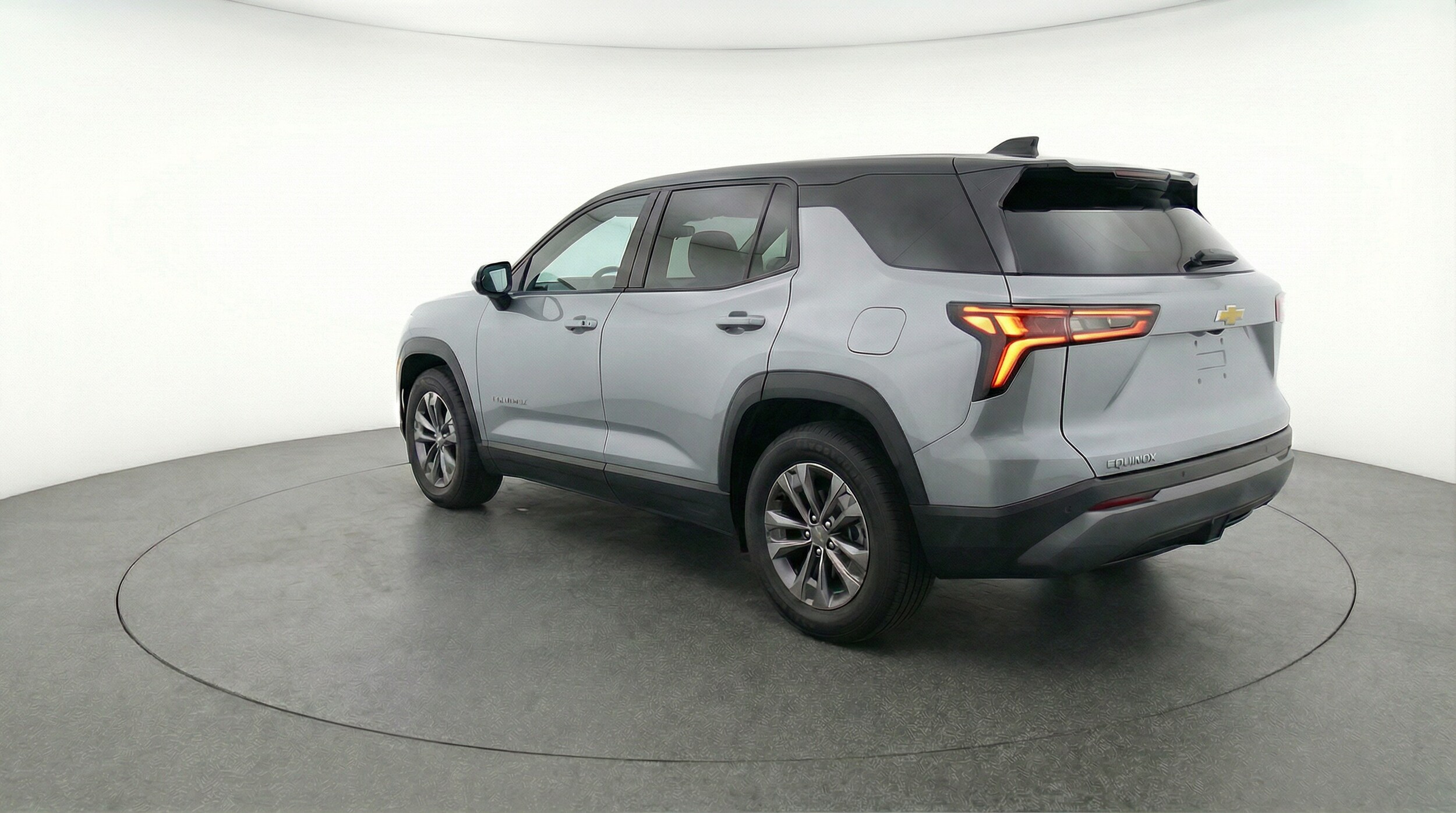 Thumbnail: 2025 Chevrolet Equinox - 5