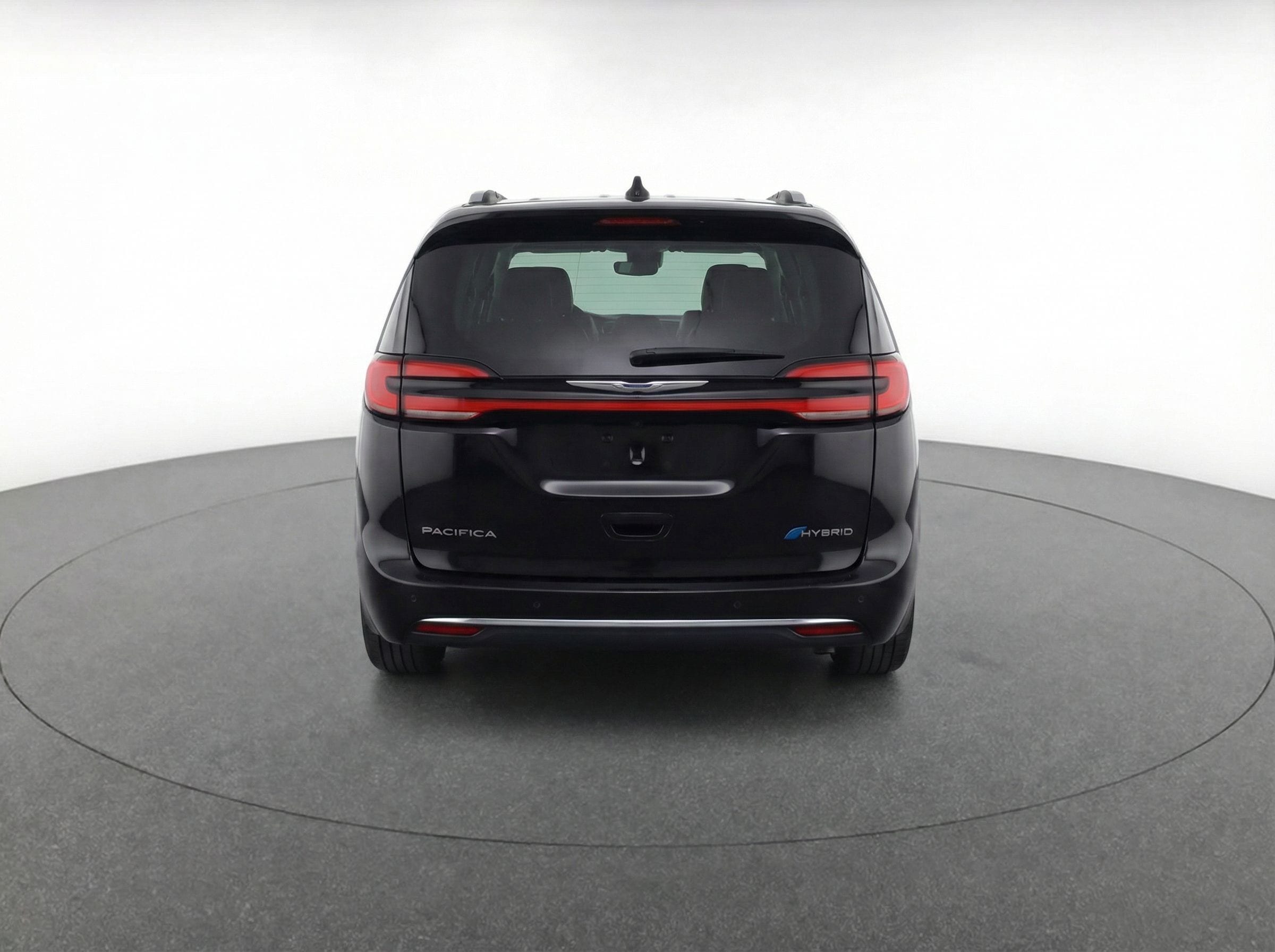 Thumbnail: 2023 Chrysler Pacifica - 6