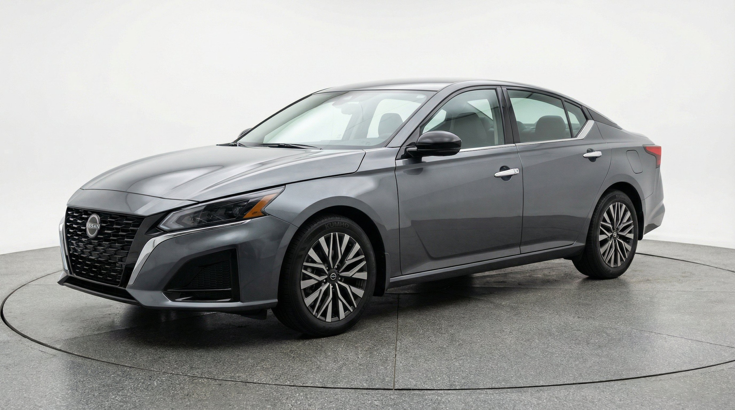 Thumbnail: 2025 Nissan Altima - 3