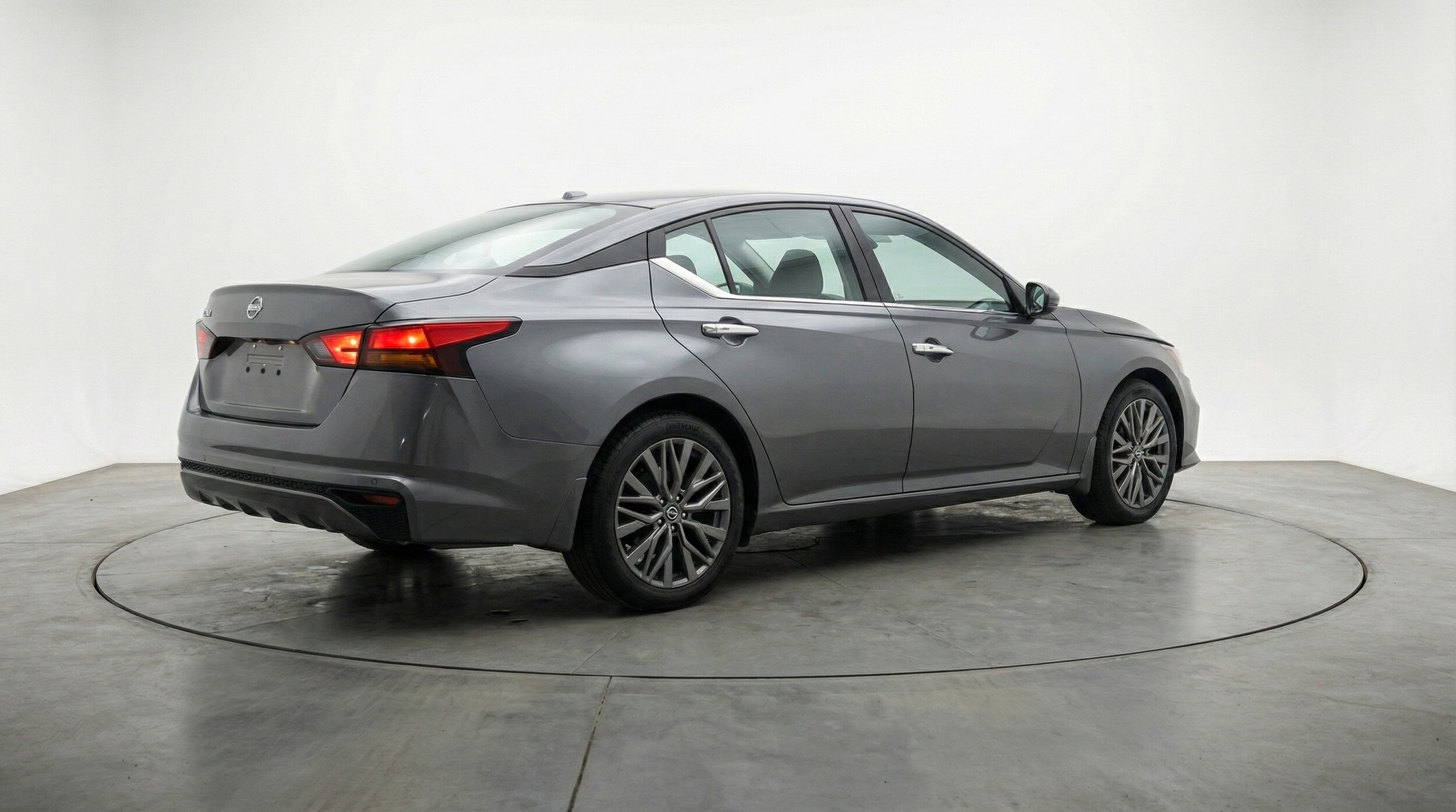 Thumbnail: 2025 Nissan Altima - 7