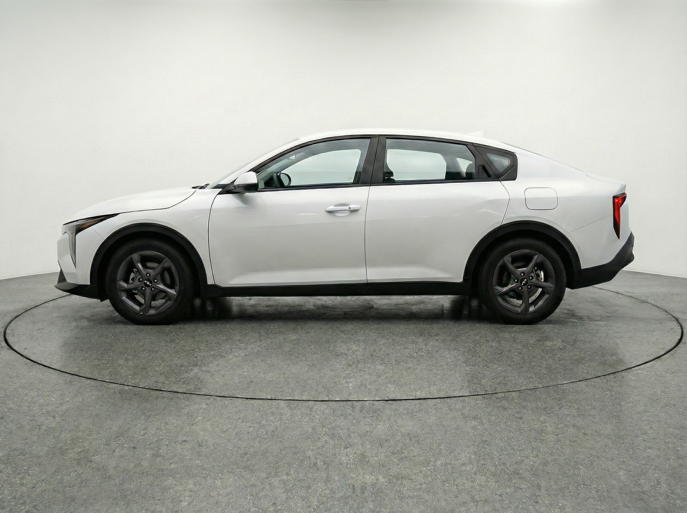 Thumbnail: 2025 Kia K4 - 4