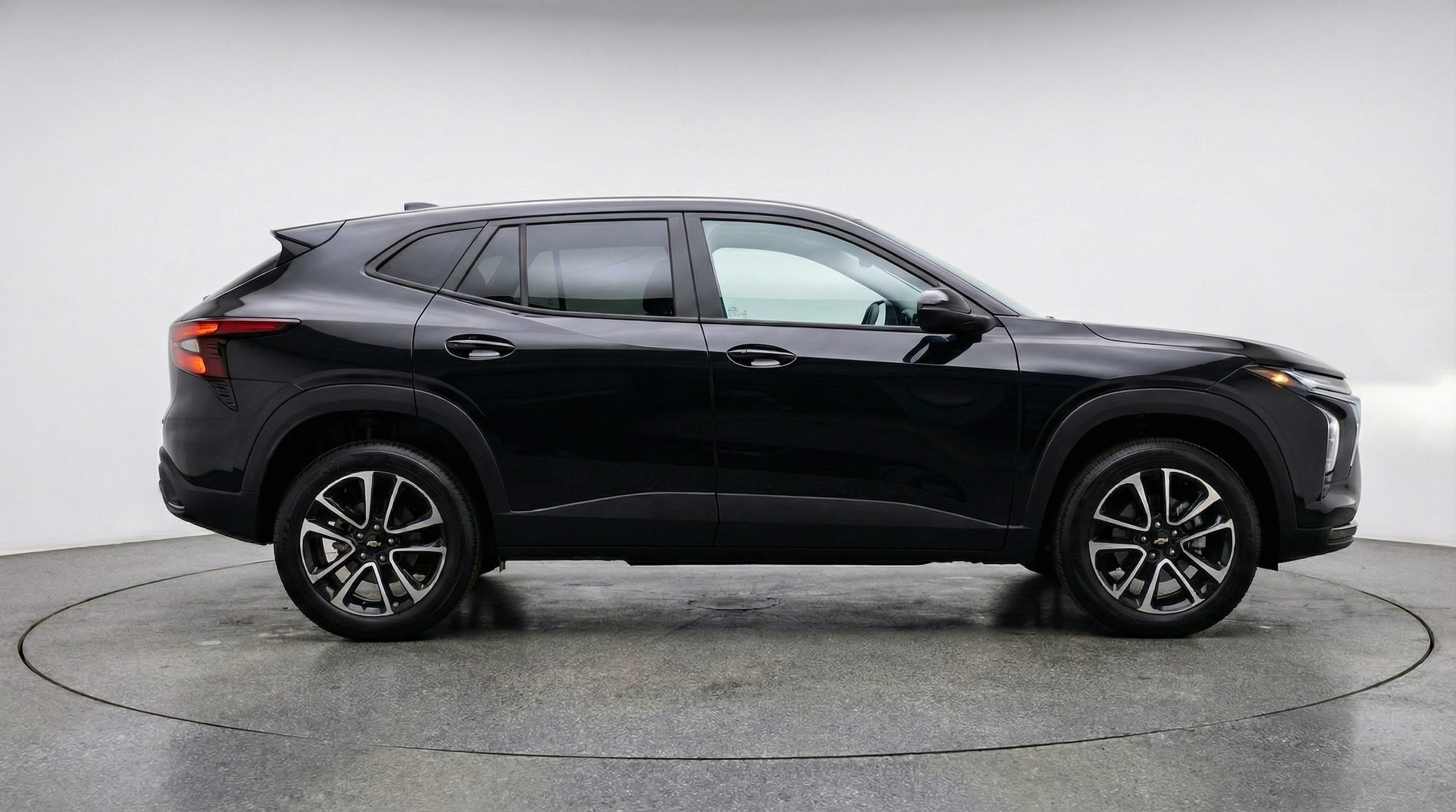 Thumbnail: 2025 Chevrolet TrailBlazer - 8