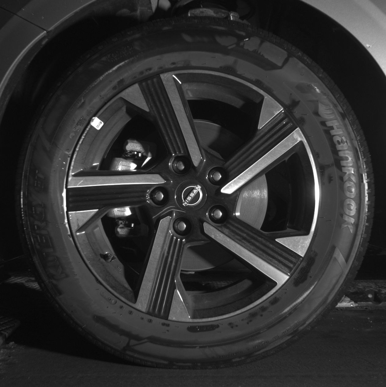 Thumbnail: 2025 Nissan Sentra - 9