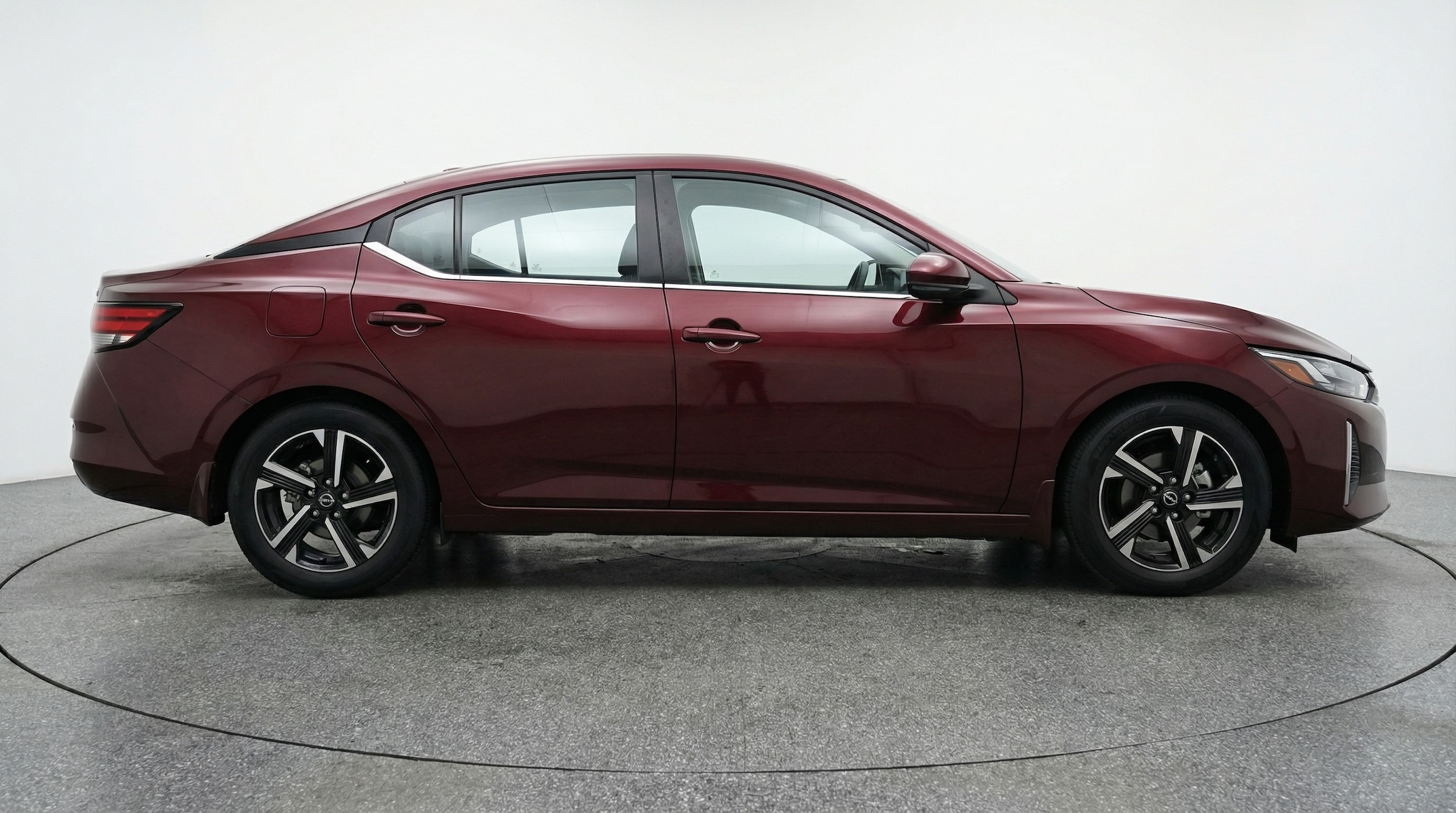 Thumbnail: 2025 Nissan Sentra - 8