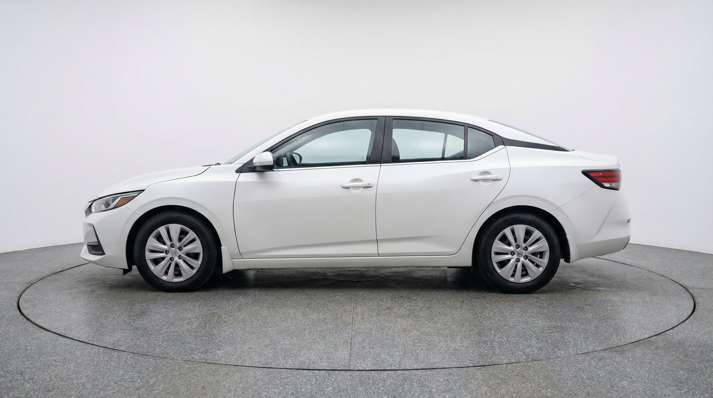 Thumbnail: 2025 Nissan Sentra - 5