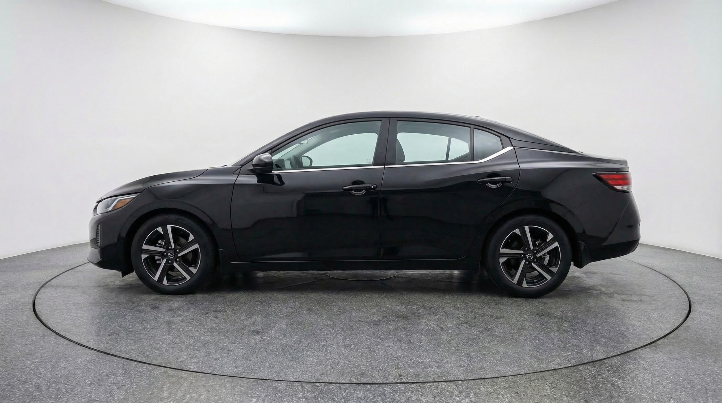 Thumbnail: 2025 Nissan Sentra - 4