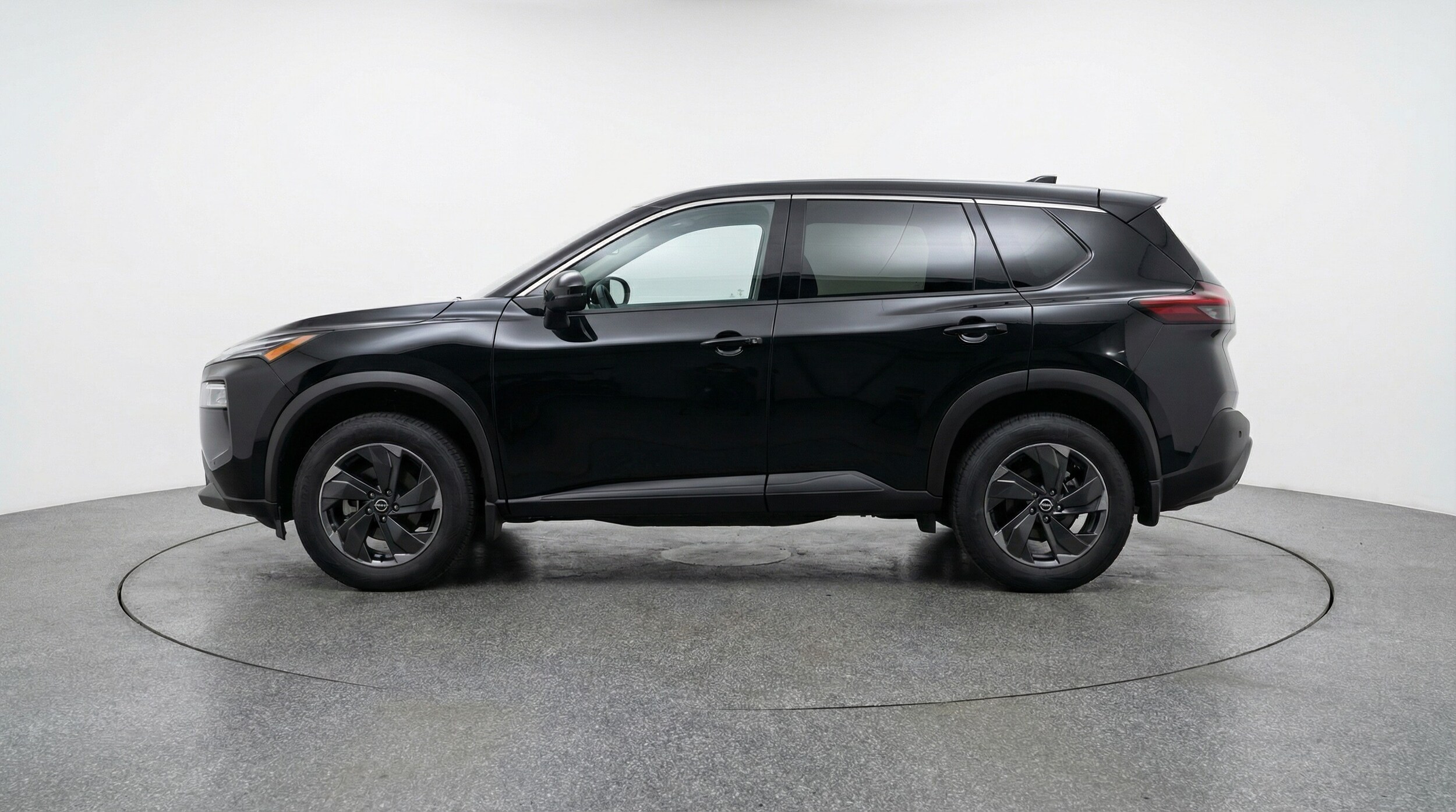 Thumbnail: 2025 Nissan Rogue - 4
