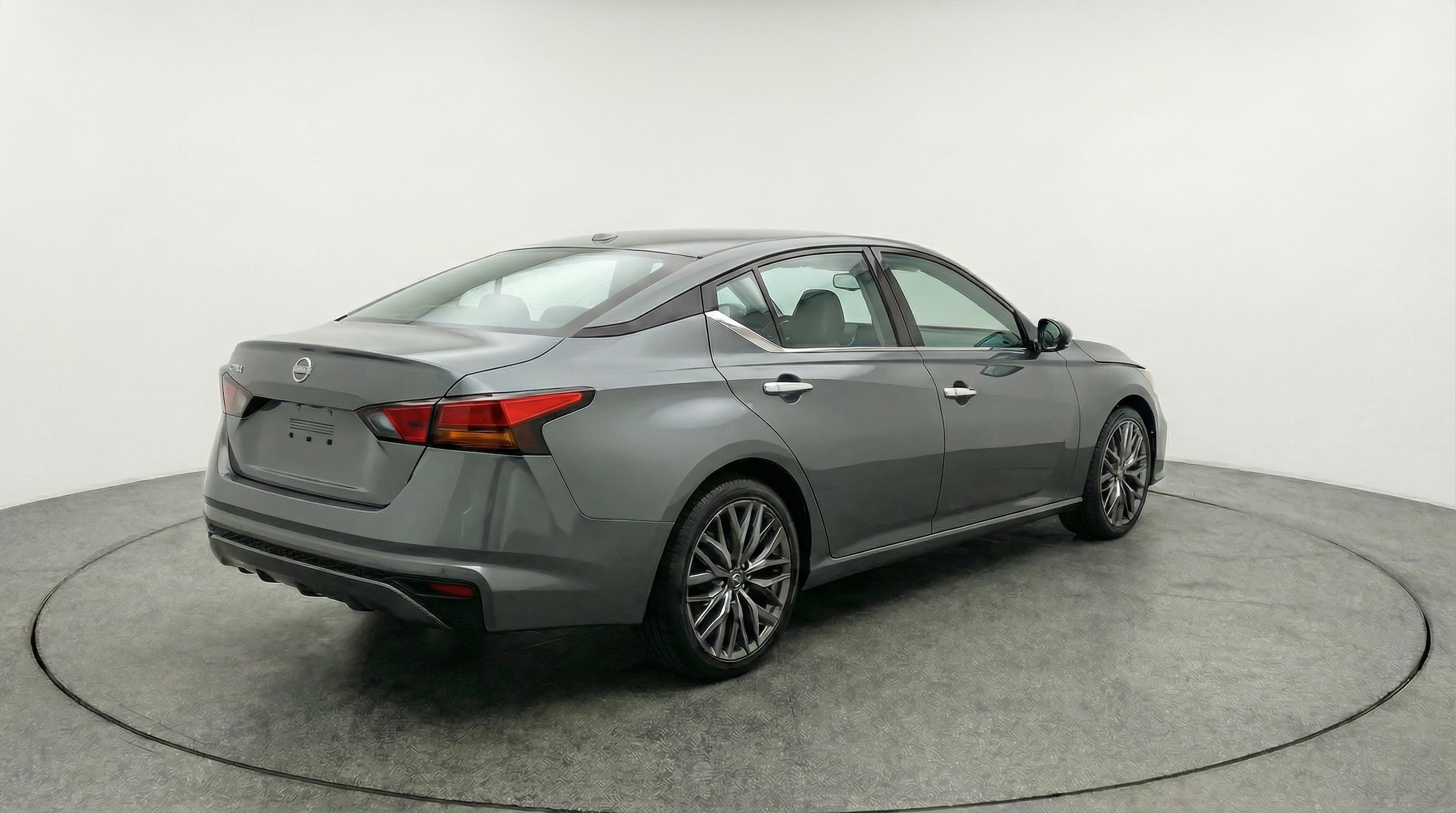 Thumbnail: 2025 Nissan Altima - 7