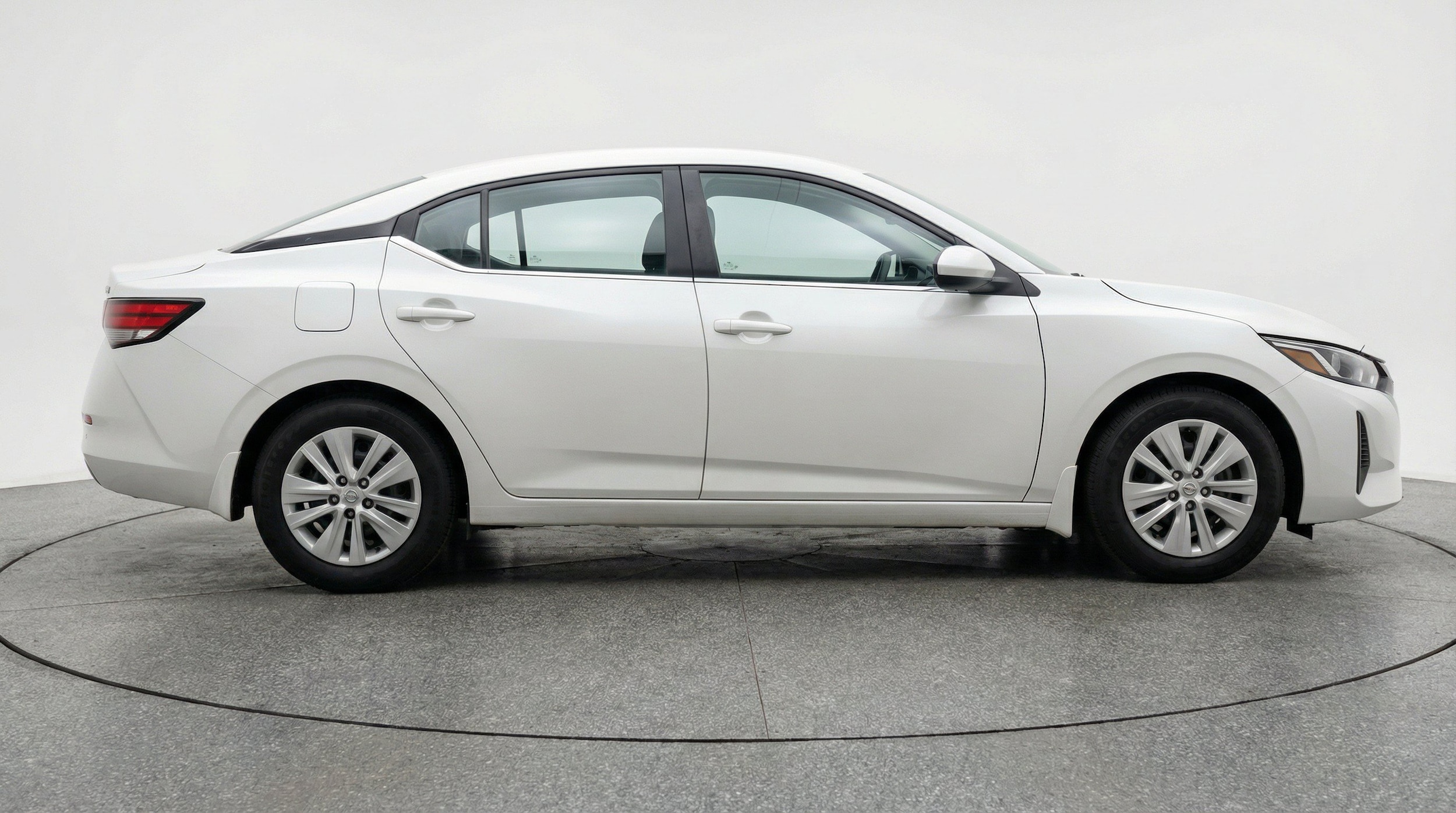 Thumbnail: 2025 Nissan Sentra - 11