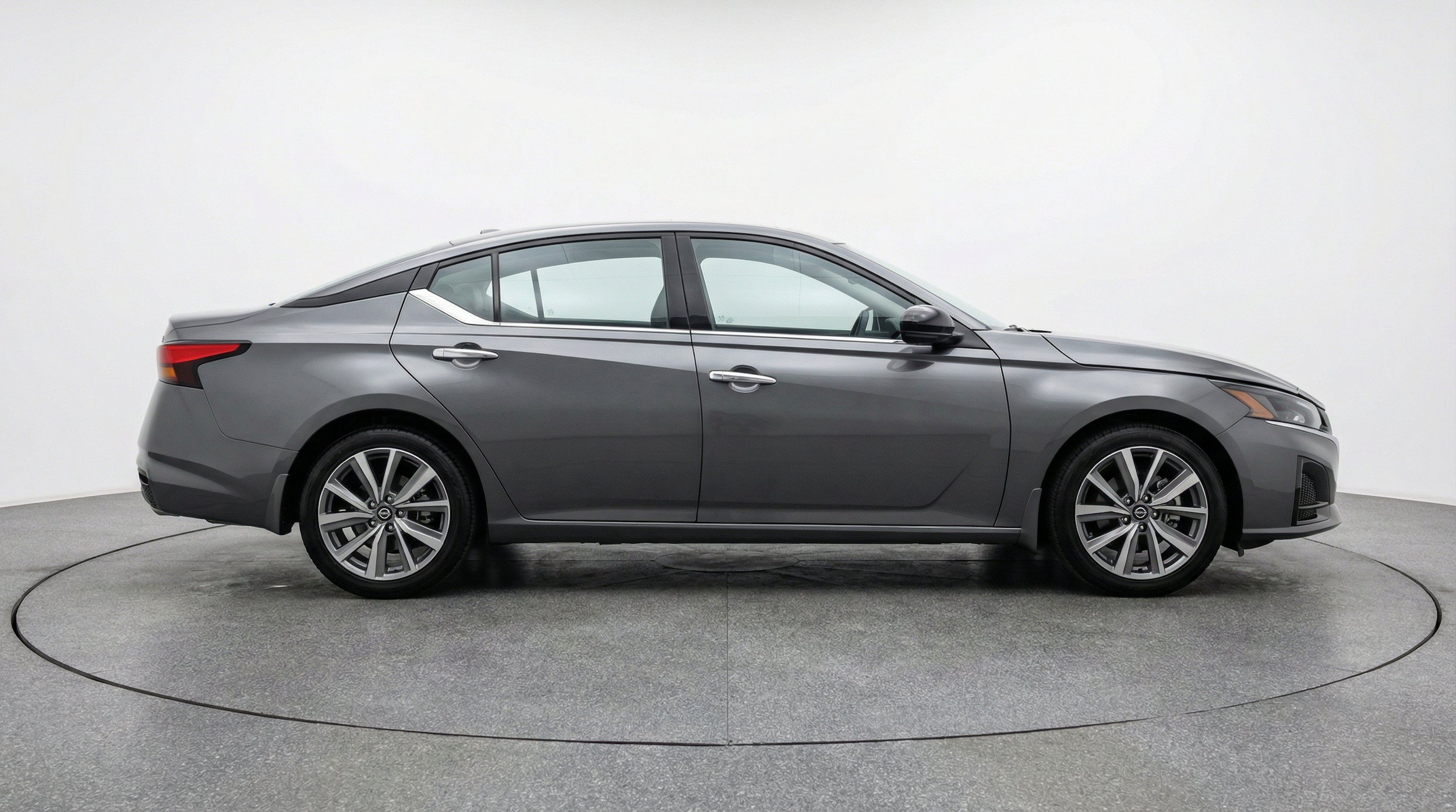 Thumbnail: 2025 Nissan Altima - 11