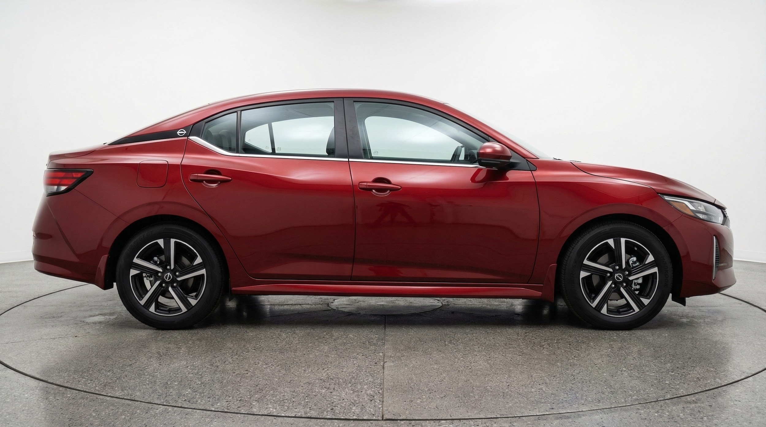 Thumbnail: 2025 Nissan Sentra - 8