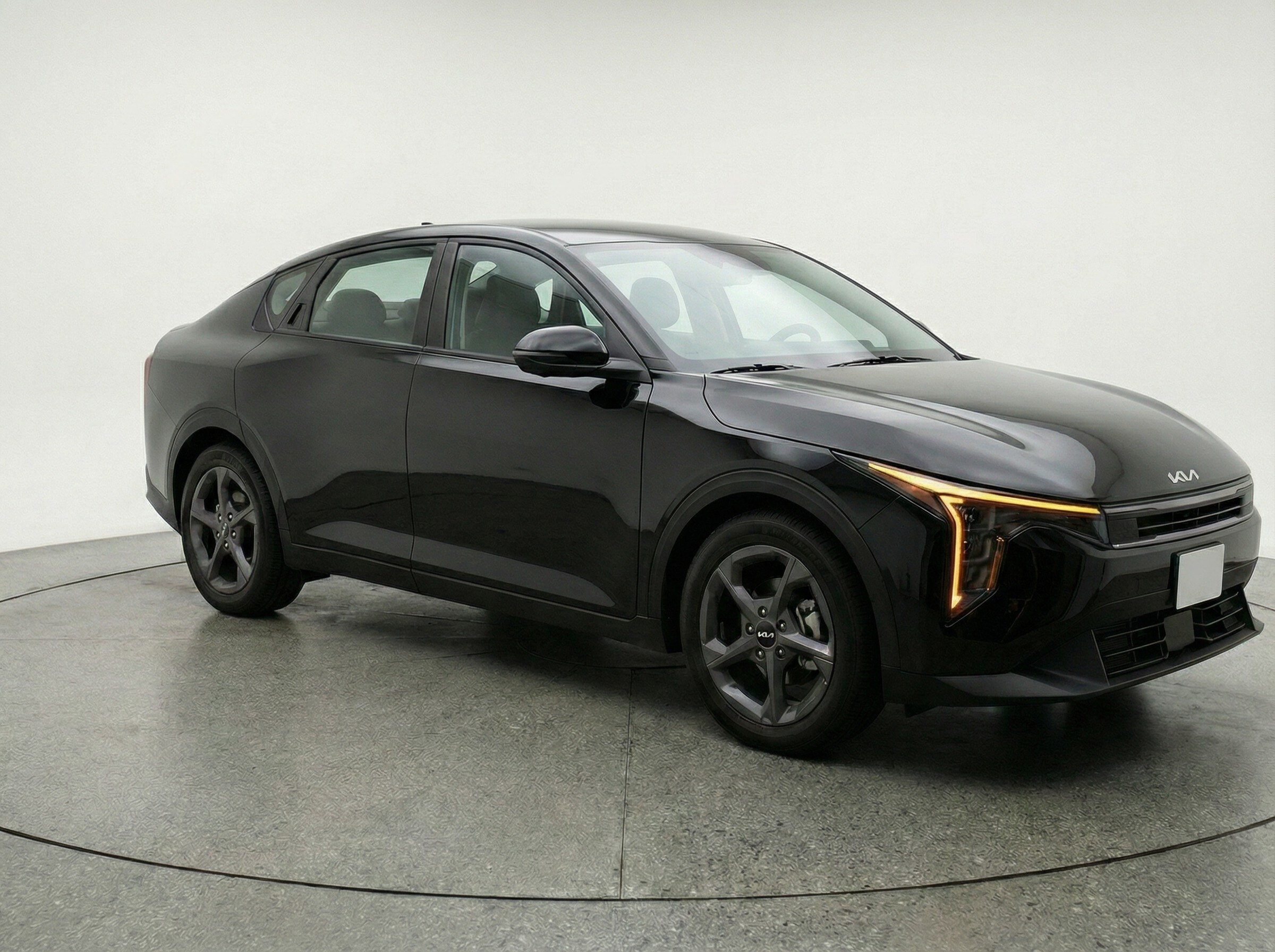 Thumbnail: 2025 Kia K4 - 1