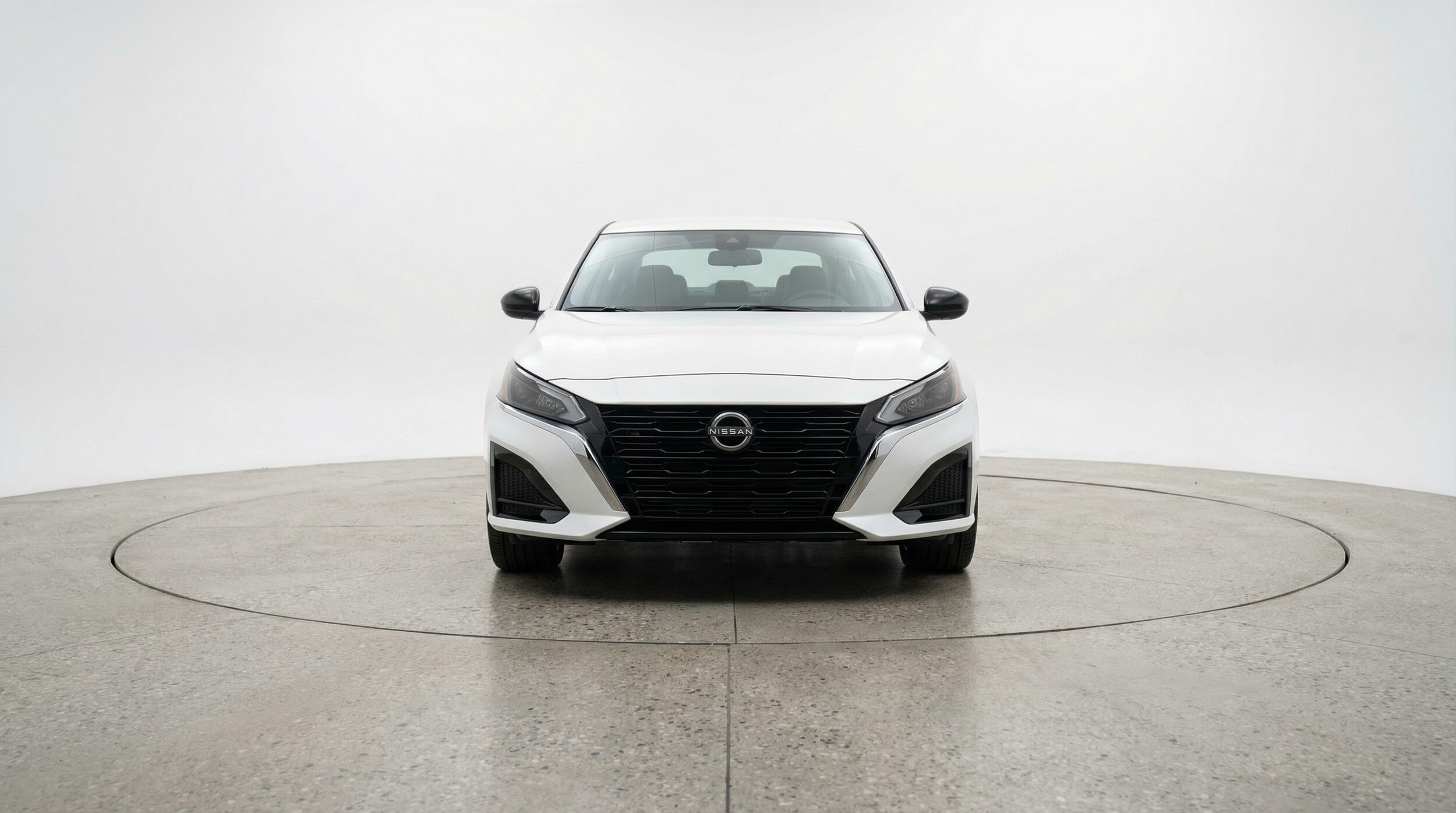 Thumbnail: 2025 Nissan Altima - 2