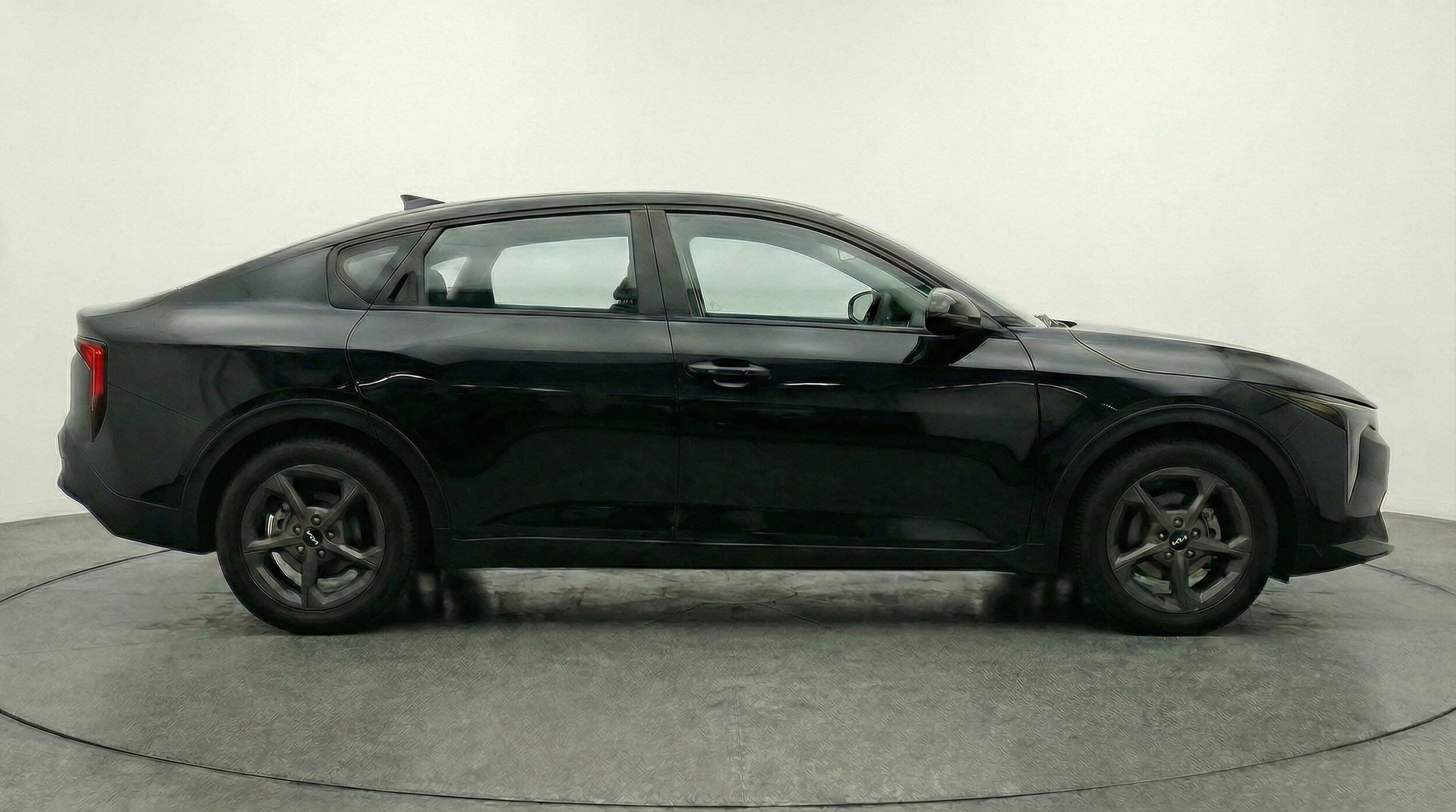 Thumbnail: 2025 Kia K4 - 8