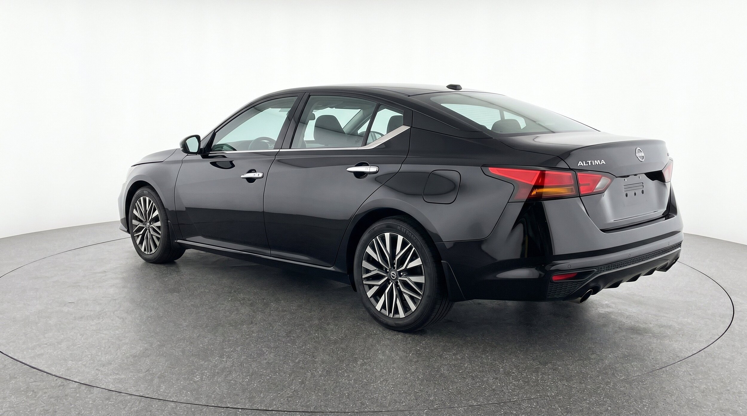 Thumbnail: 2025 Nissan Altima - 6