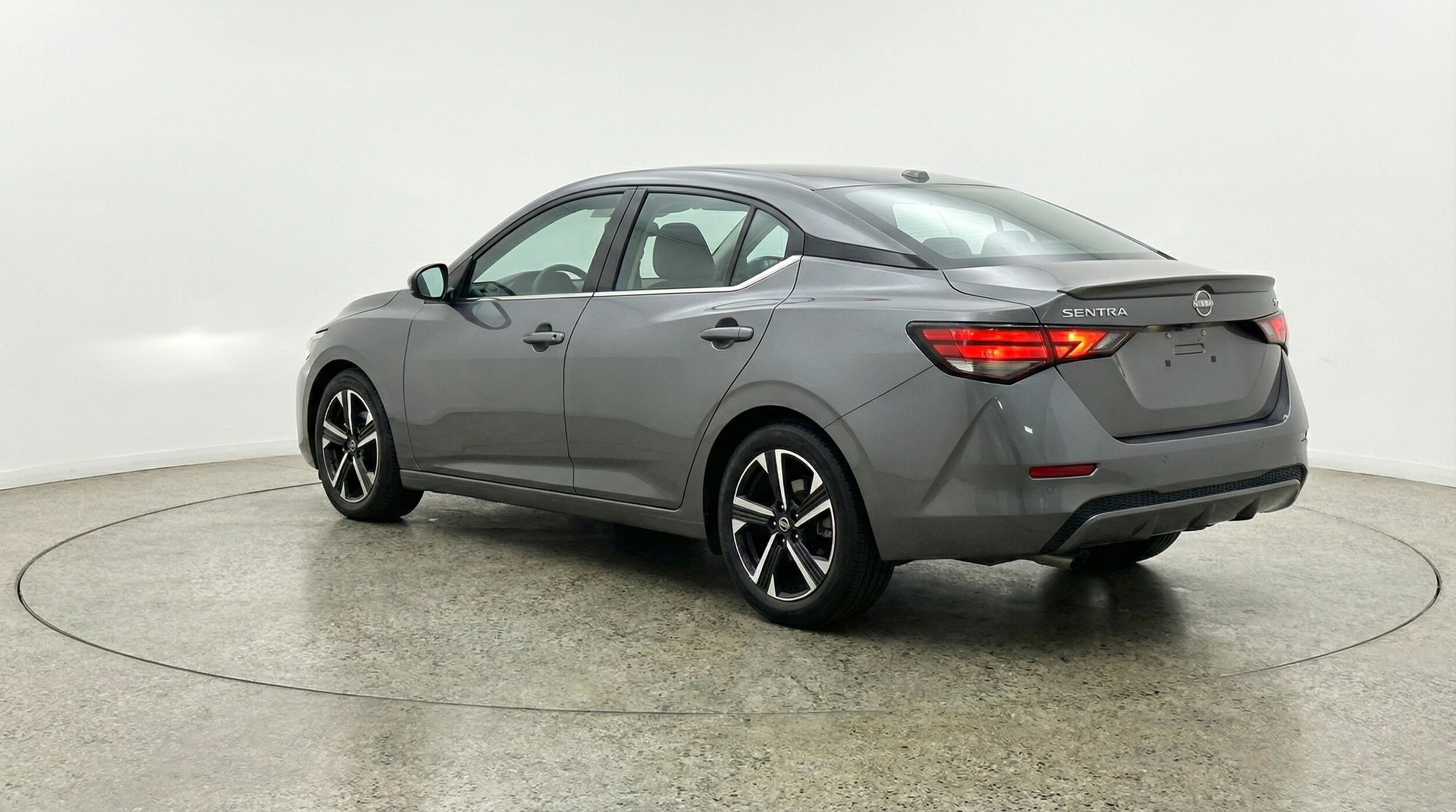 Thumbnail: 2025 Nissan Sentra - 5