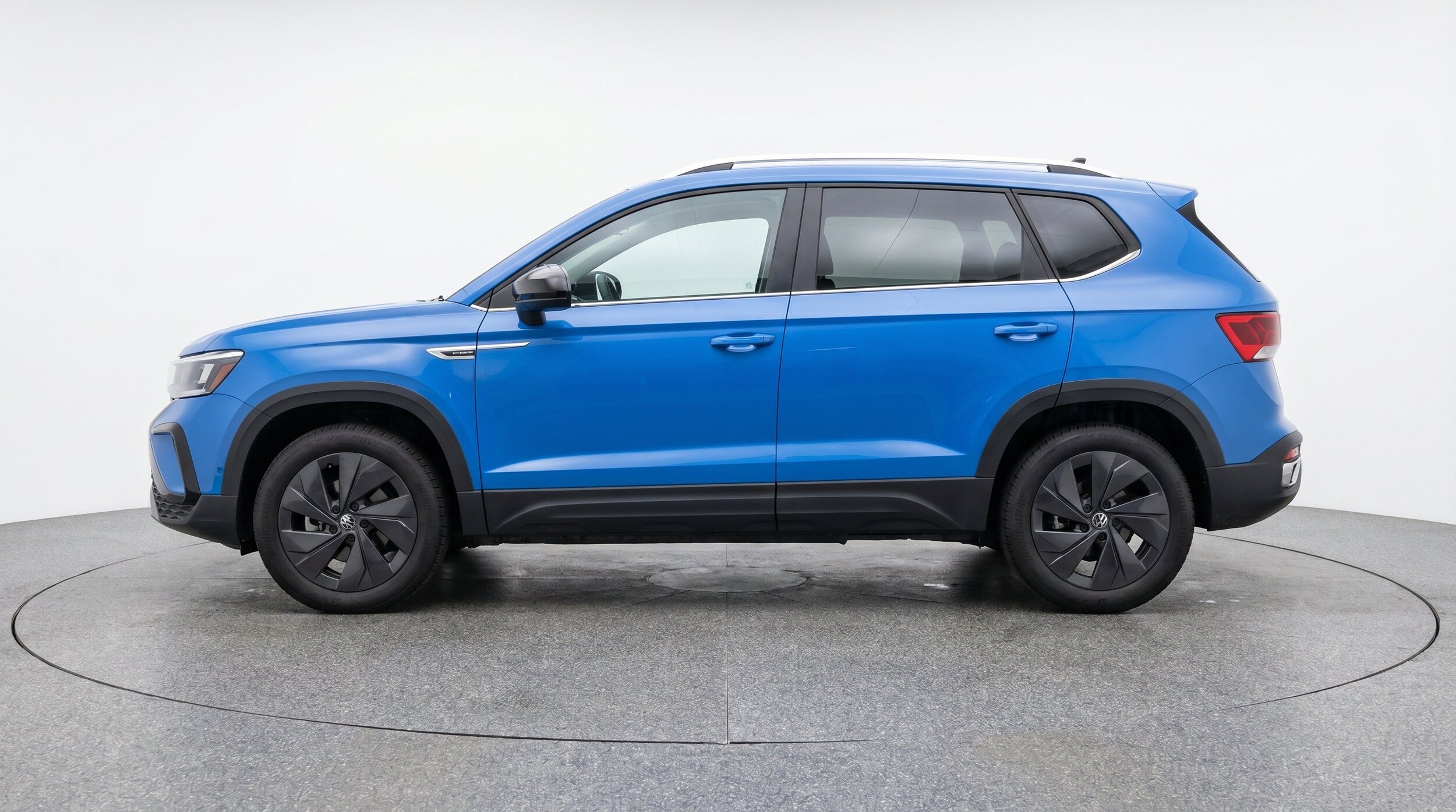 Thumbnail: 2026 Volkswagen Taos - 3